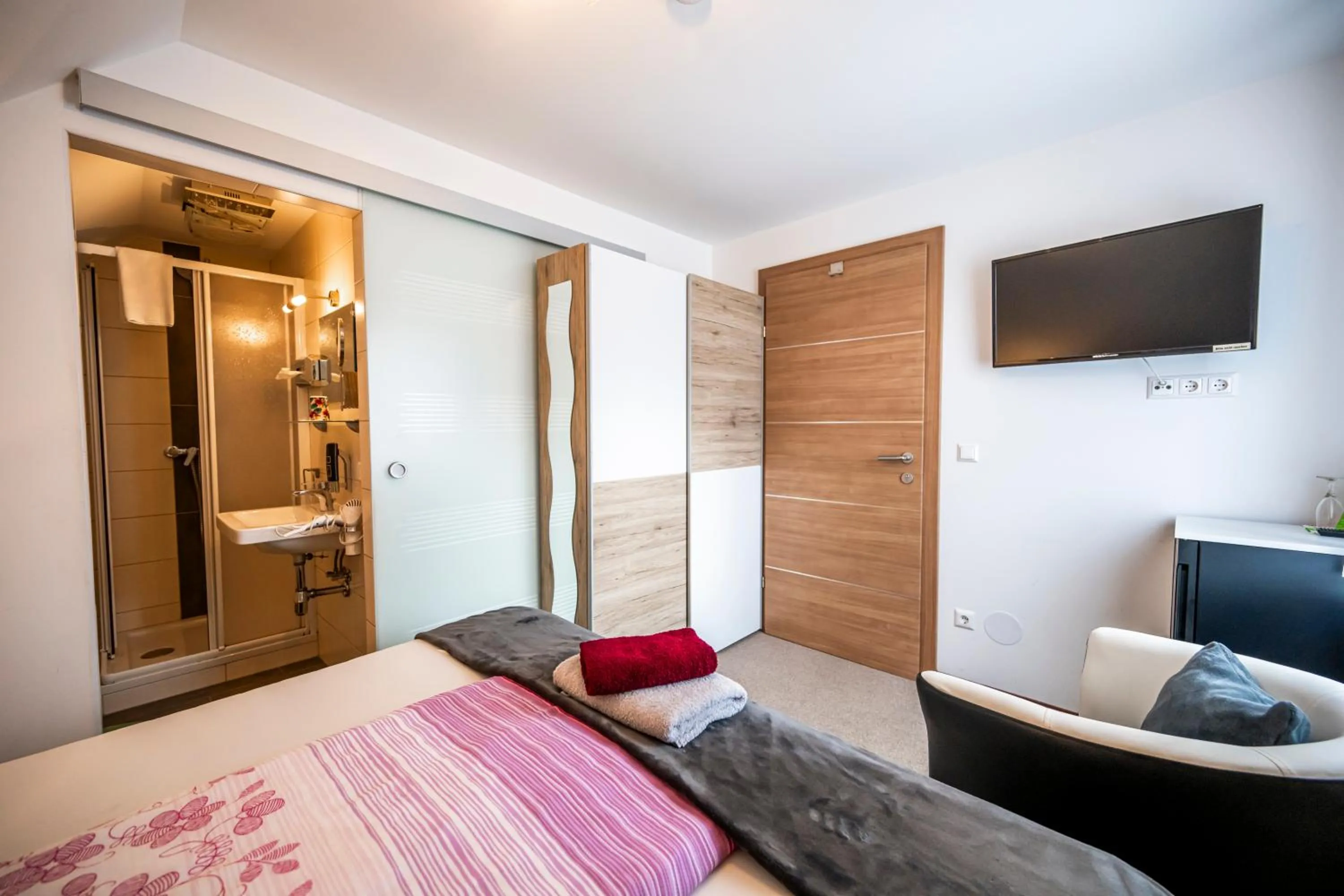 Bed in Die Schlafstube - Bed & Breakfast