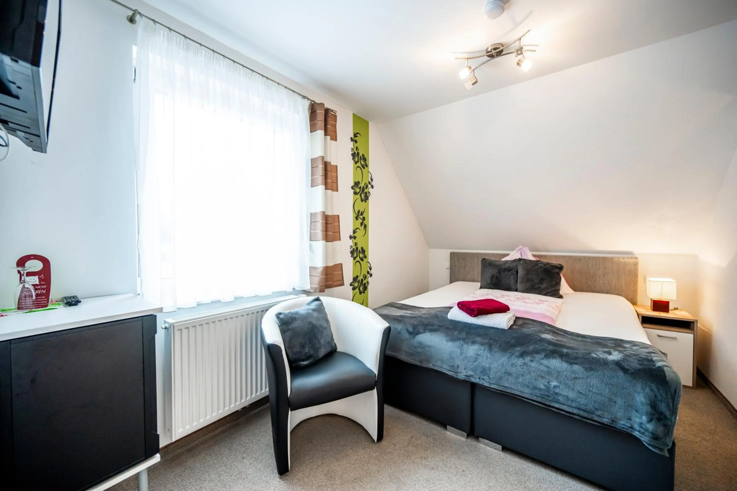 Bed in Die Schlafstube - Bed & Breakfast