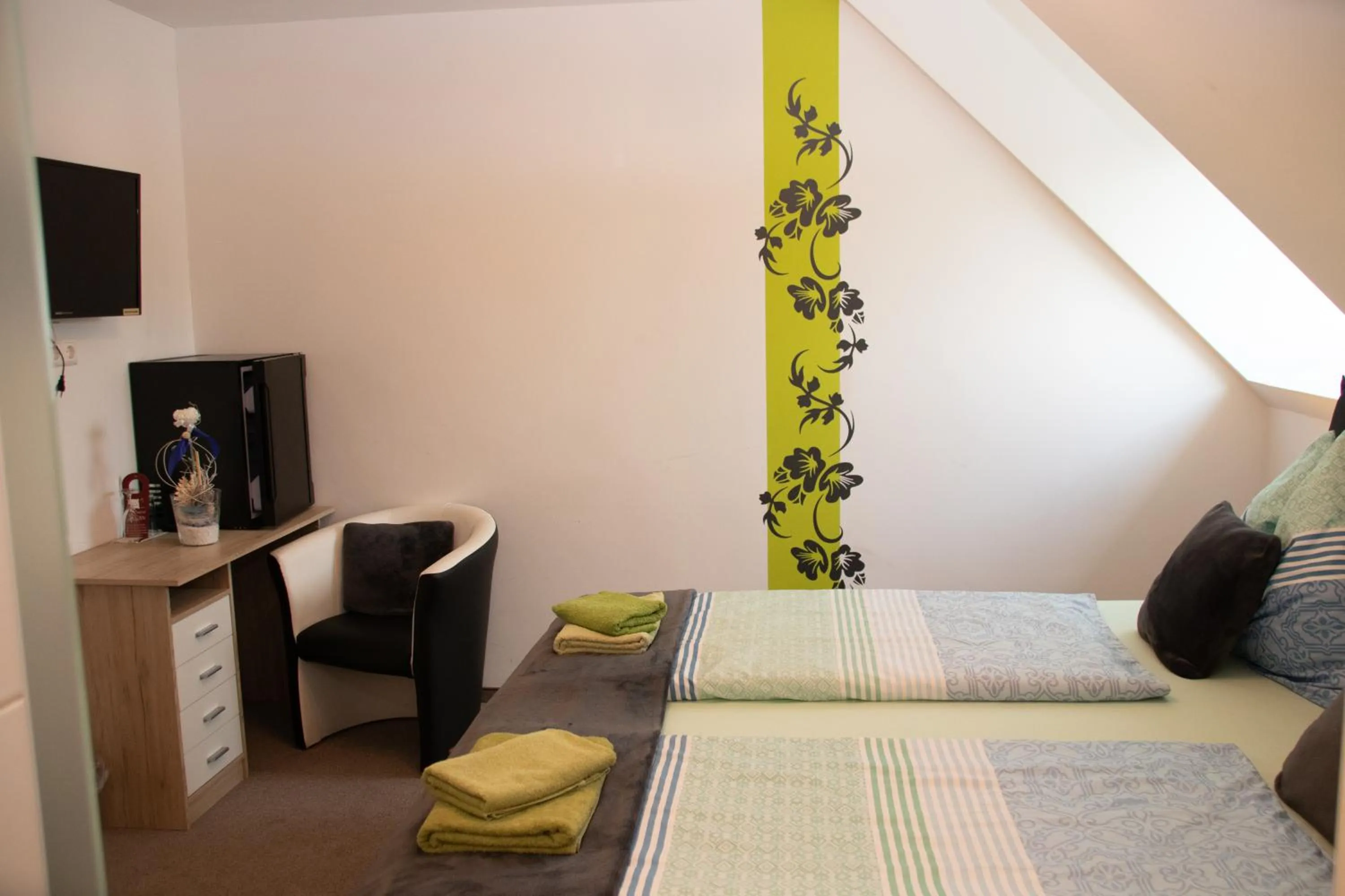 Bed in Die Schlafstube - Bed & Breakfast