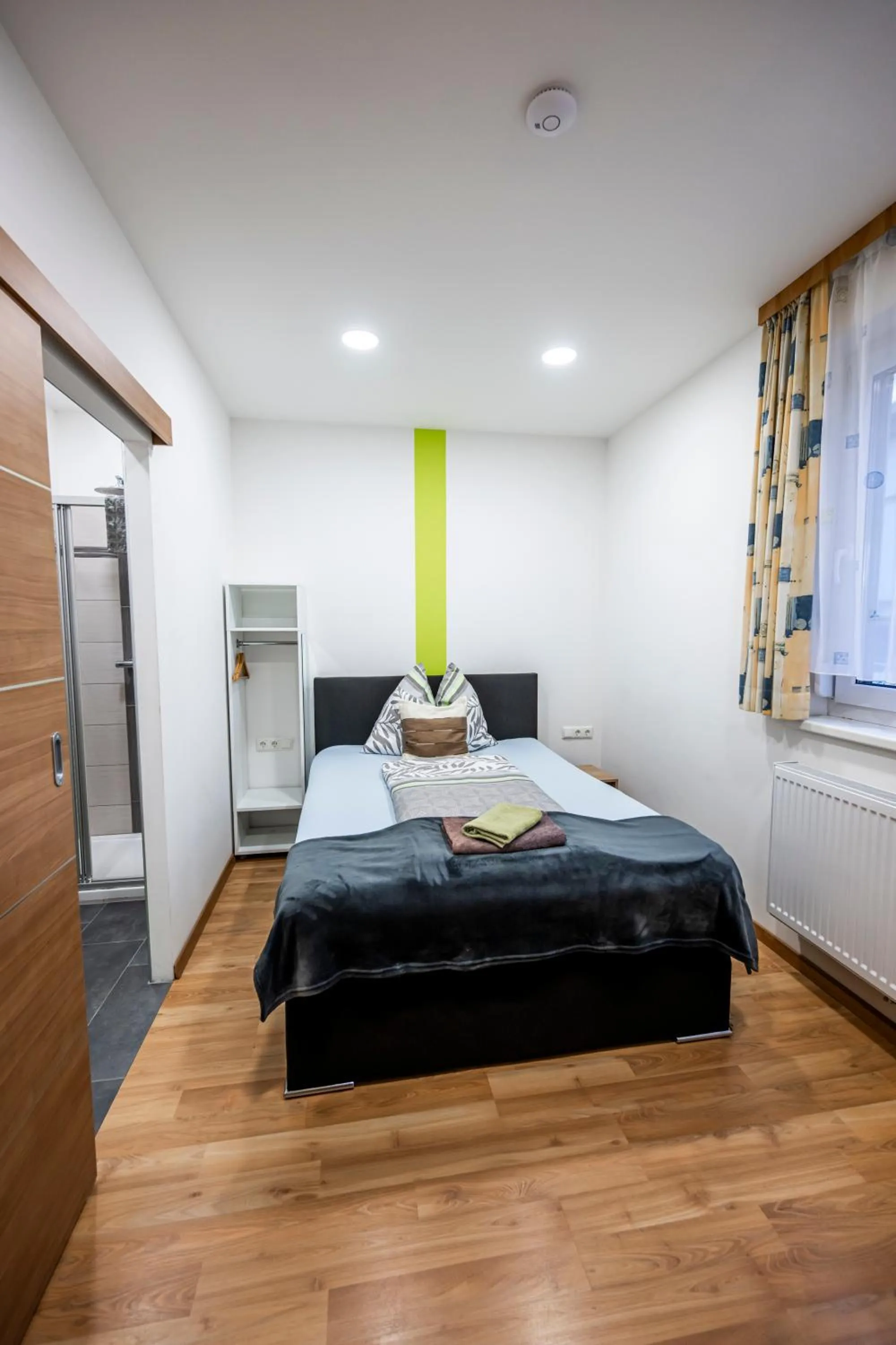 Bed in Die Schlafstube - Bed & Breakfast