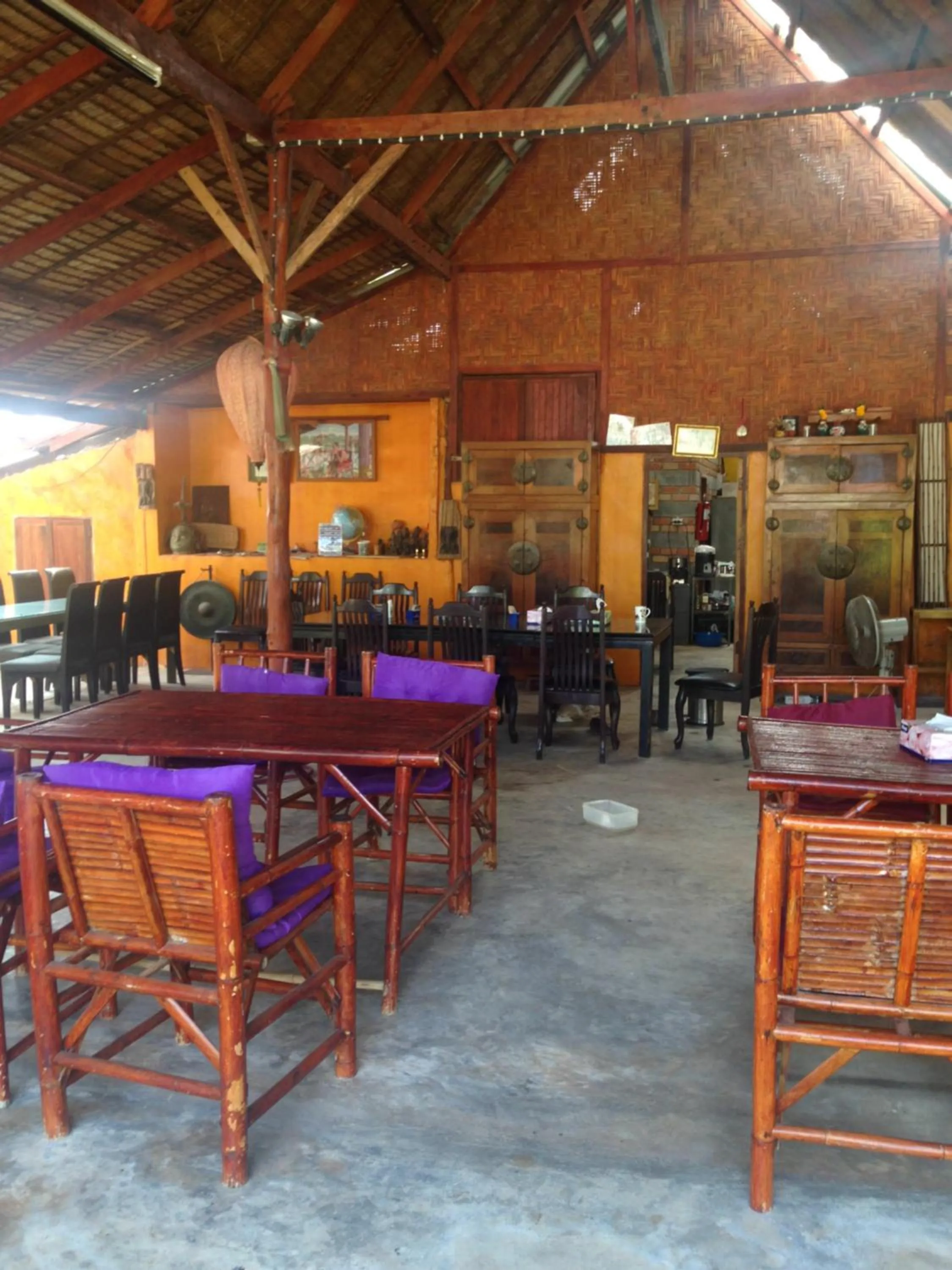 Restaurant/places to eat in Andaman Sunflower