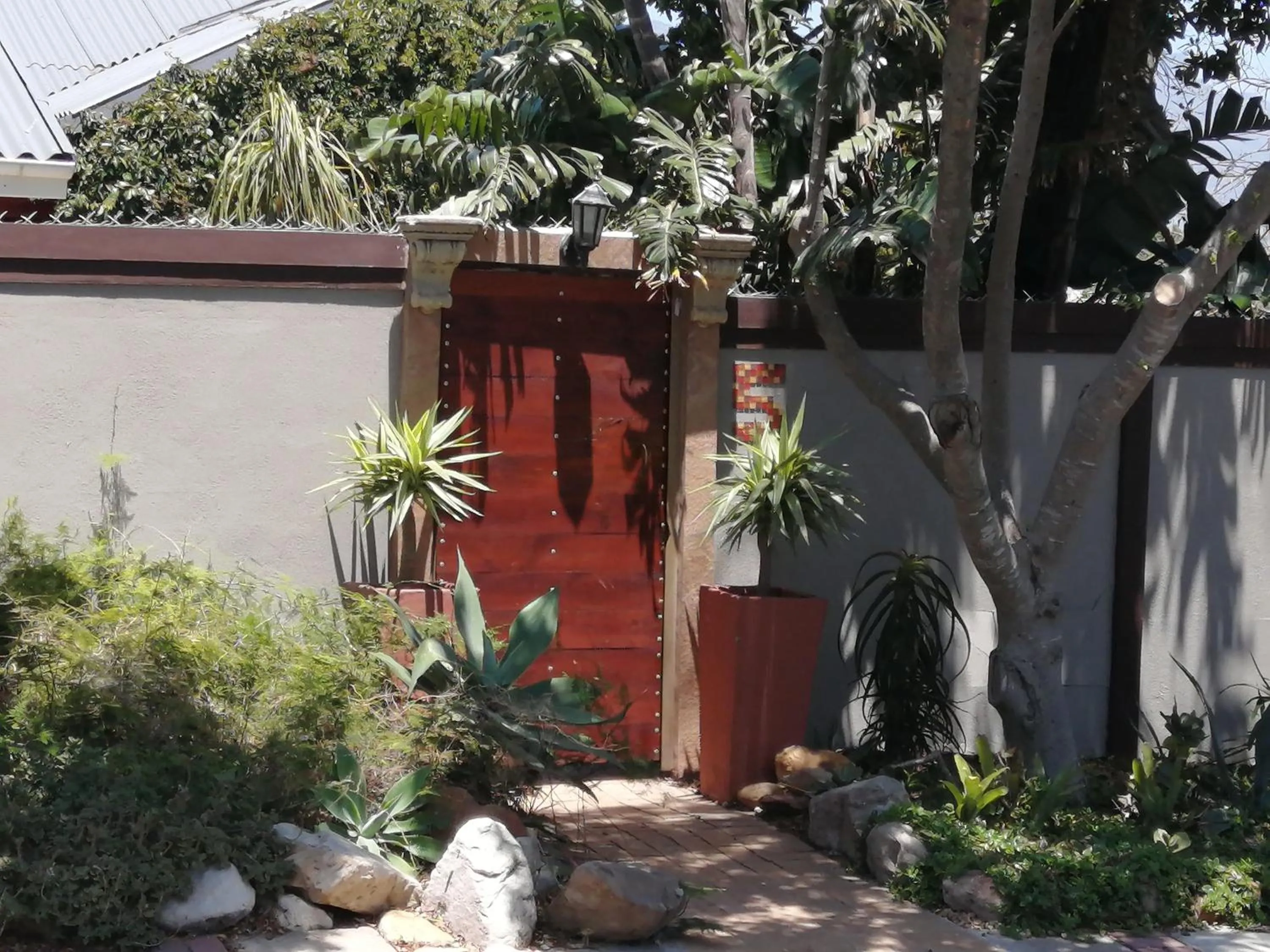 Facade/entrance in The Buddha Garden