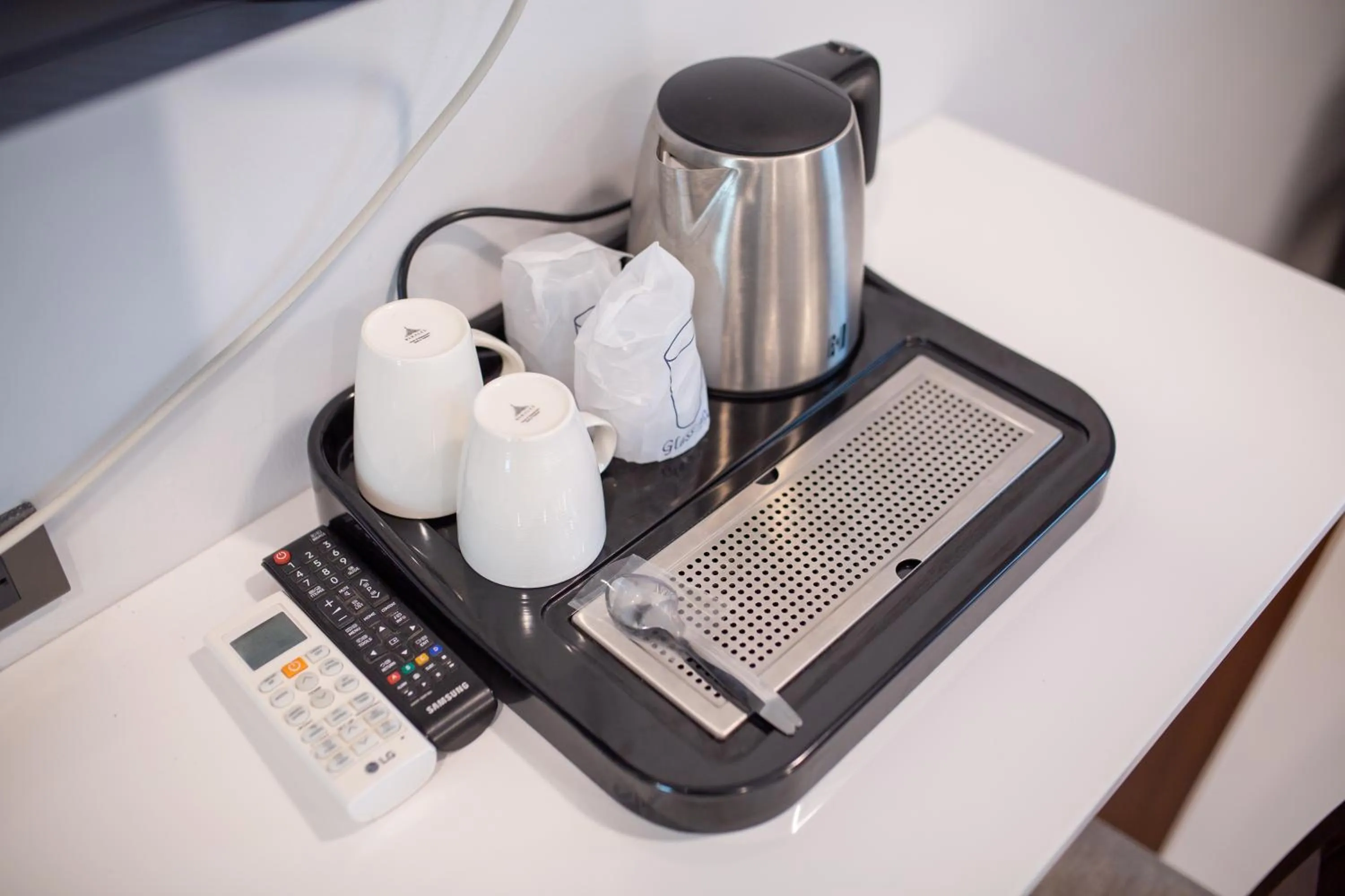 Coffee/tea facilities in WE Terminal Hotel