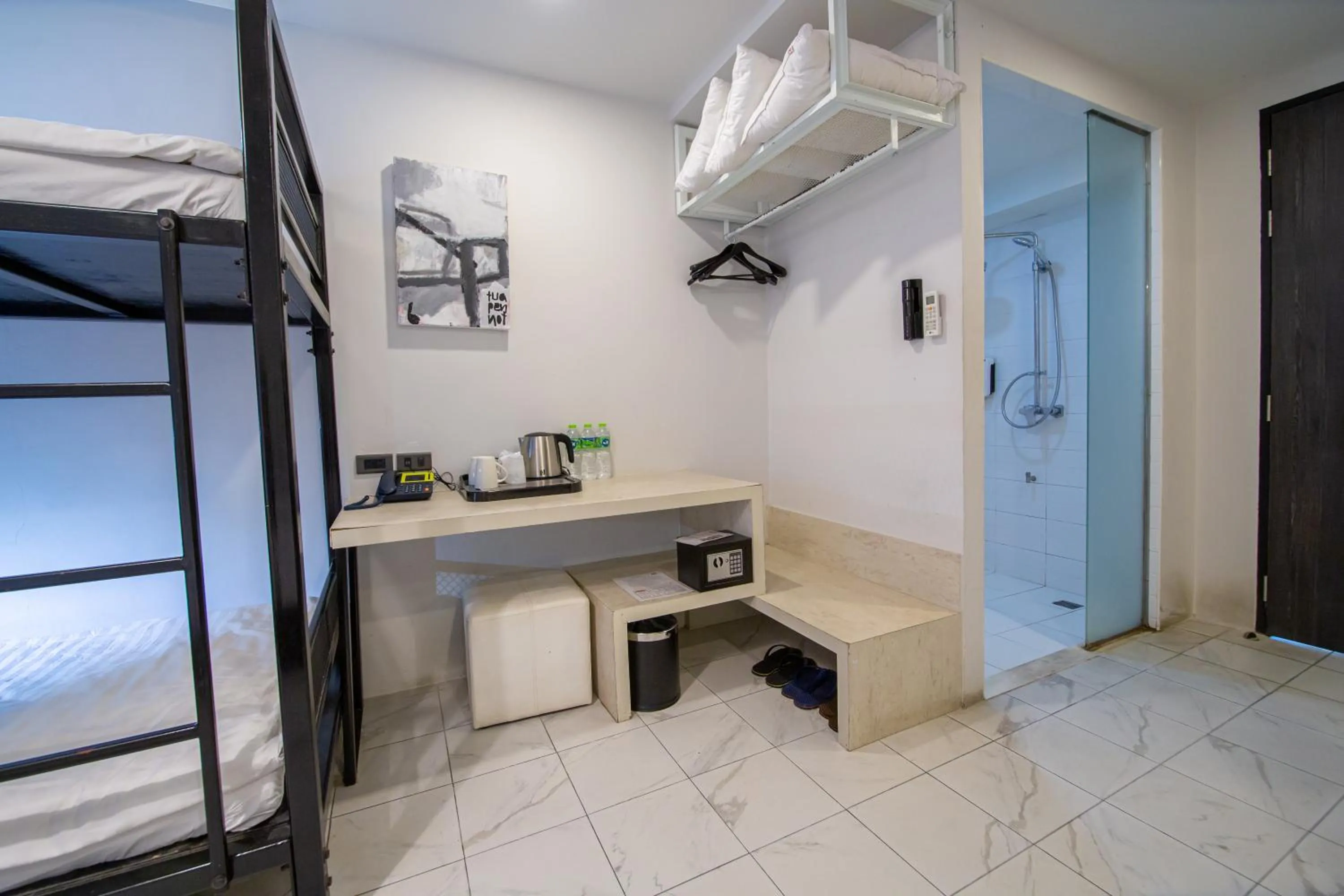 Photo of the whole room in WE Terminal Hotel