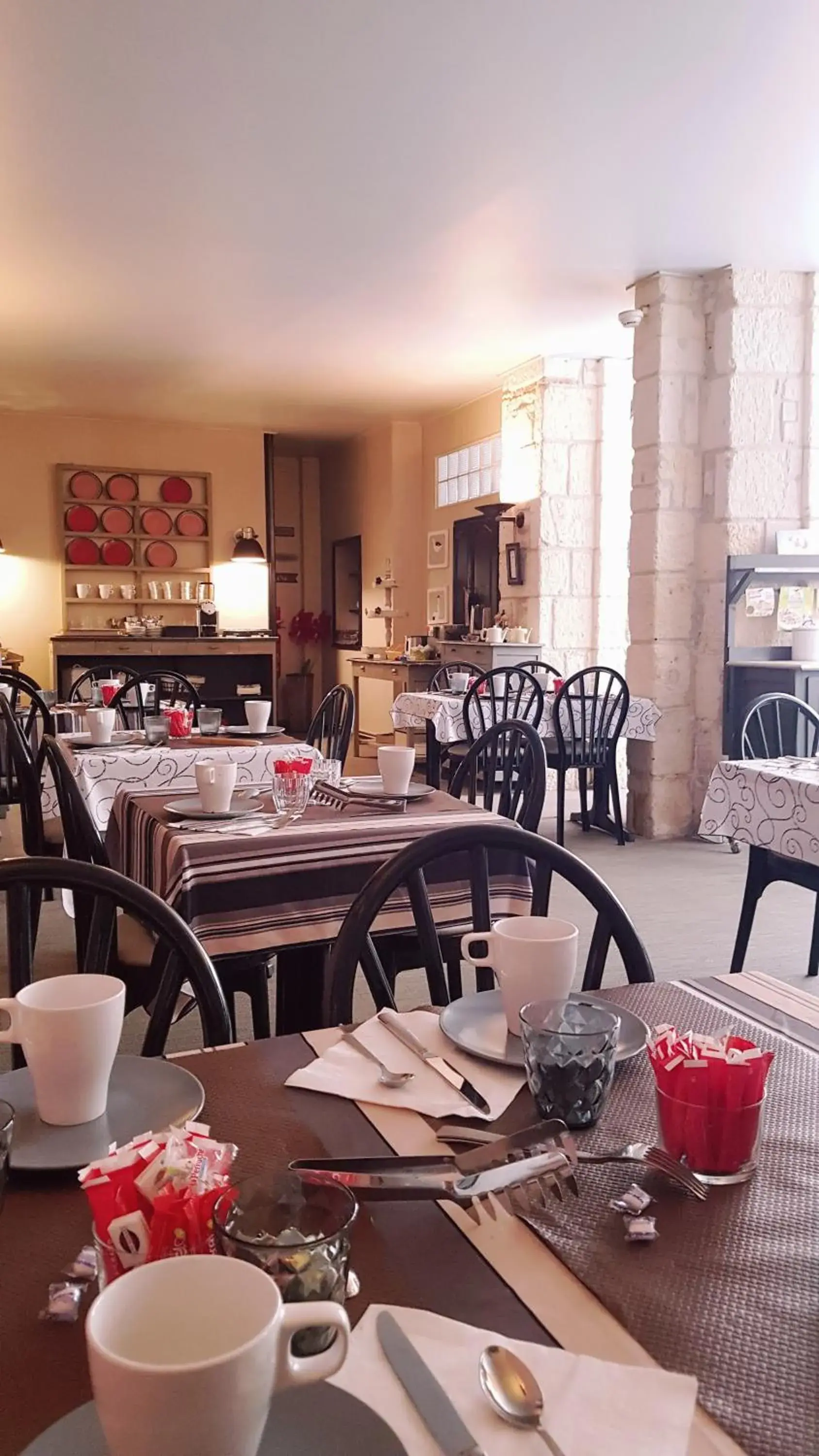 Restaurant/places to eat in Cit'Hotel des Messageries Restaurant/places to eat in Cit'Hotel des Messageries