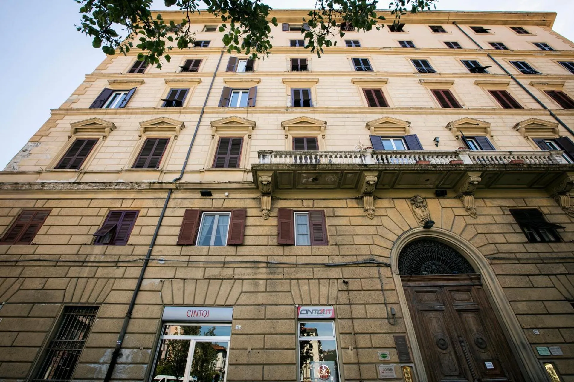 Facade/entrance in Affittacamere Margherita