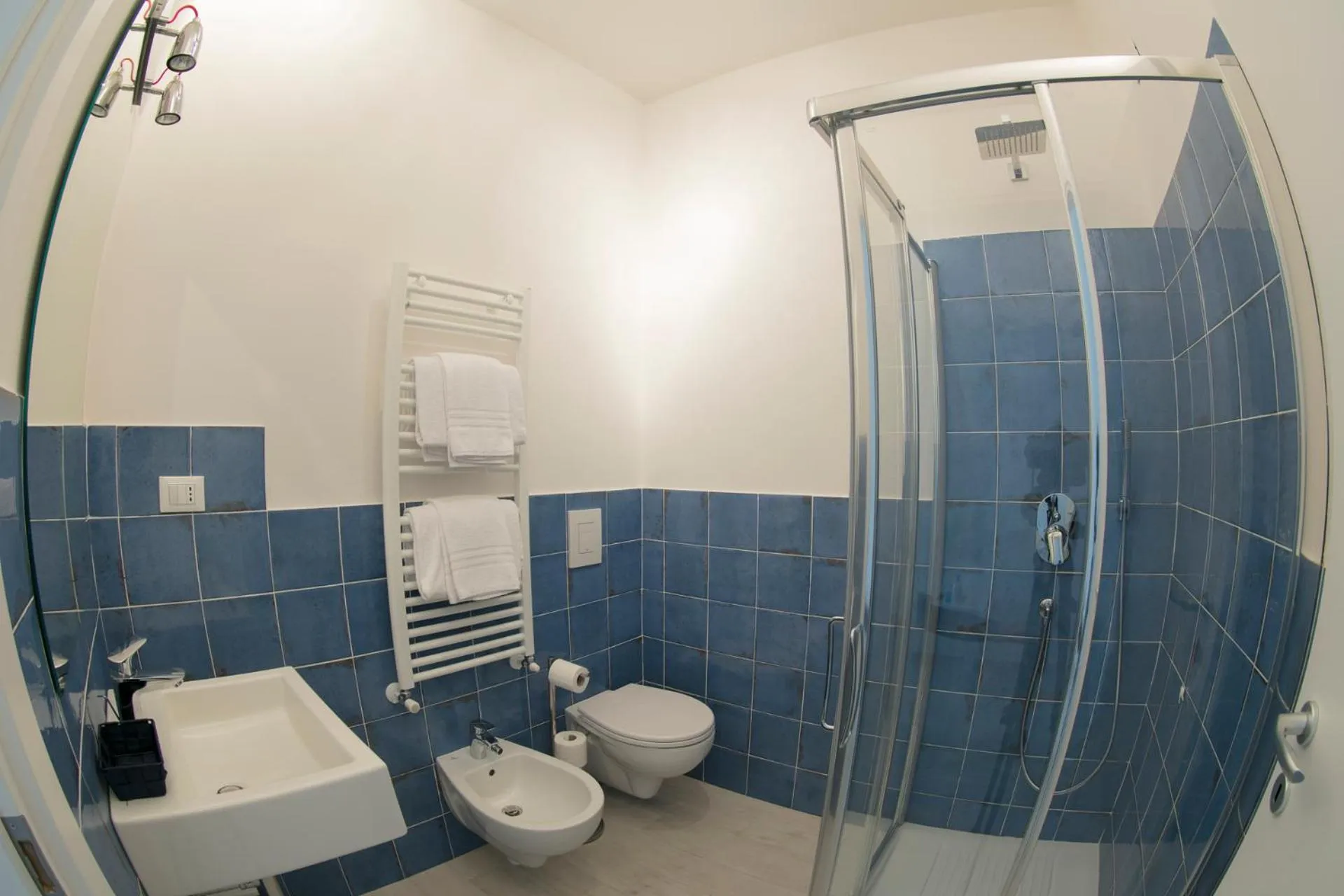 Bathroom in Affittacamere Margherita