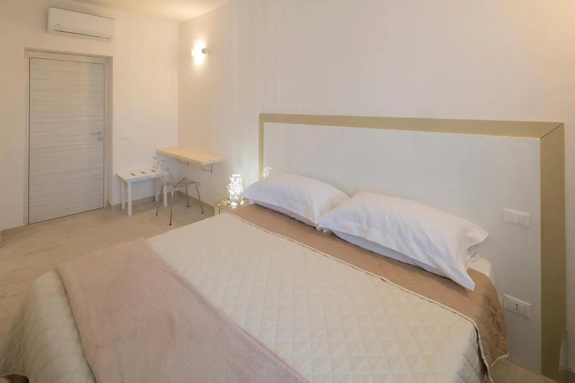 Double or Twin Room - single occupancy in Affittacamere Margherita Double or Twin Room - single occupancy in Affittacamere Margherita