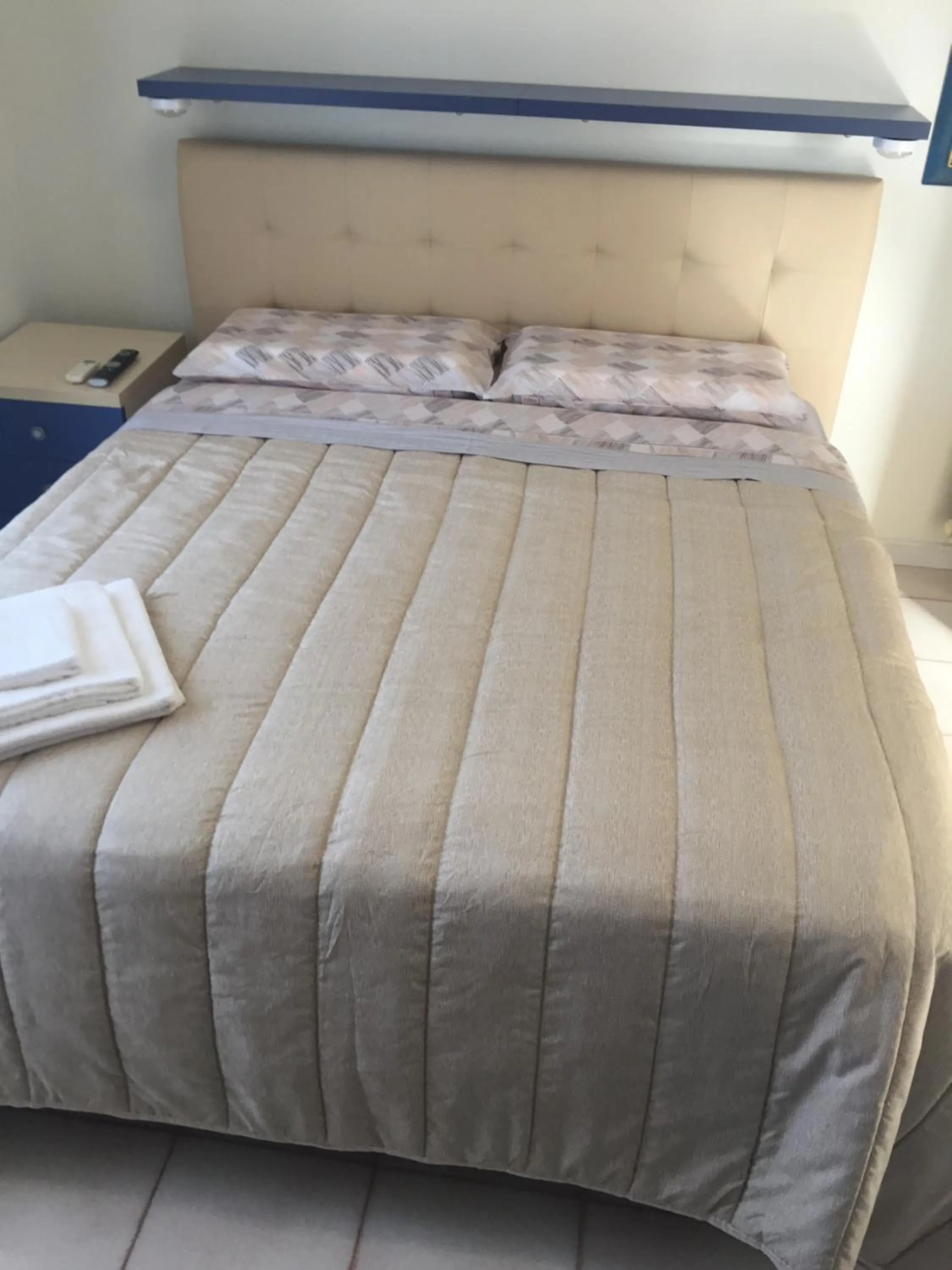 Double Room with Private Bathroom - single occupancy in B&B Villa dei Fiori