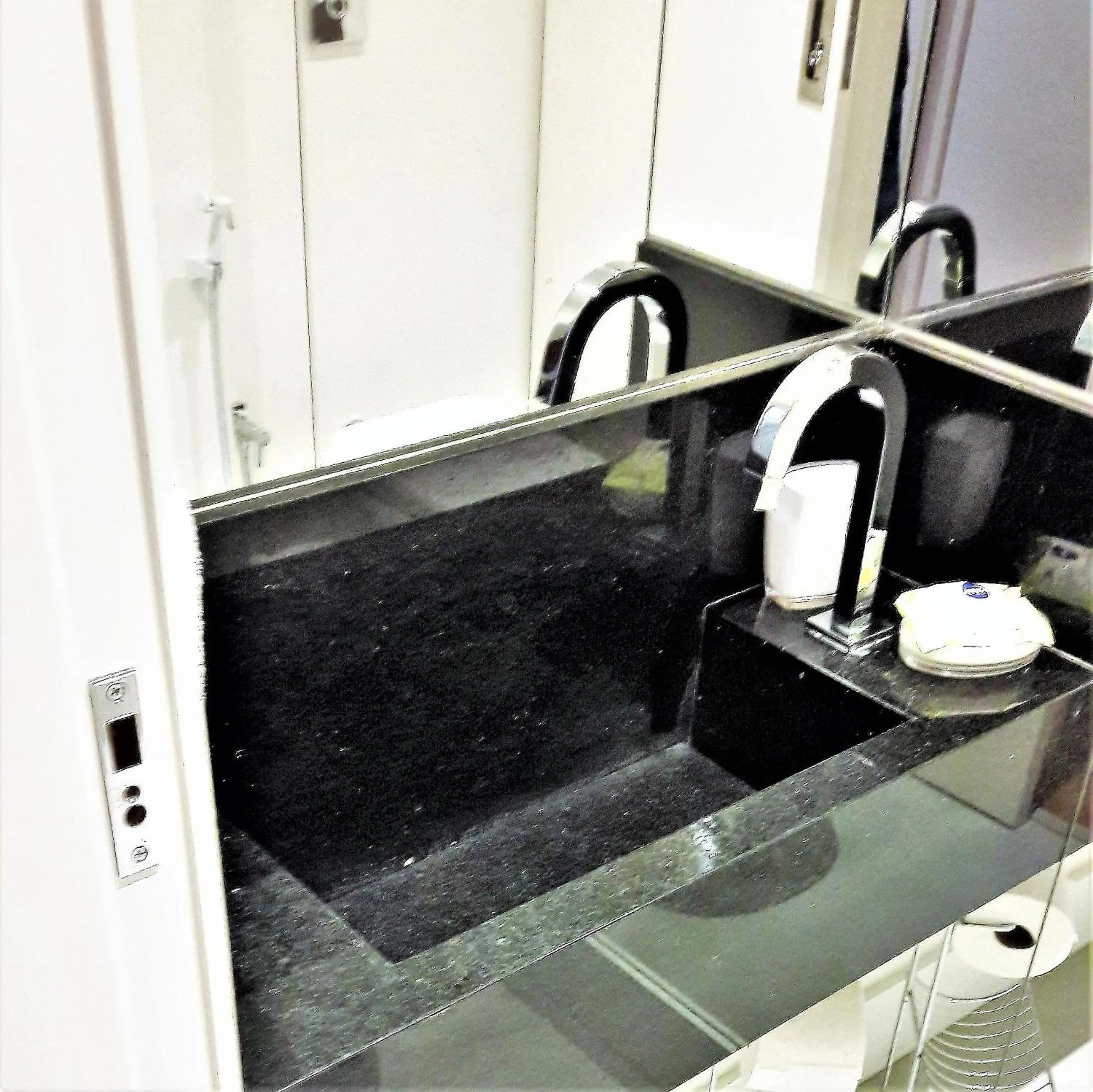 Toilet in RIO DE JANEIRO - LEBLON BEACH