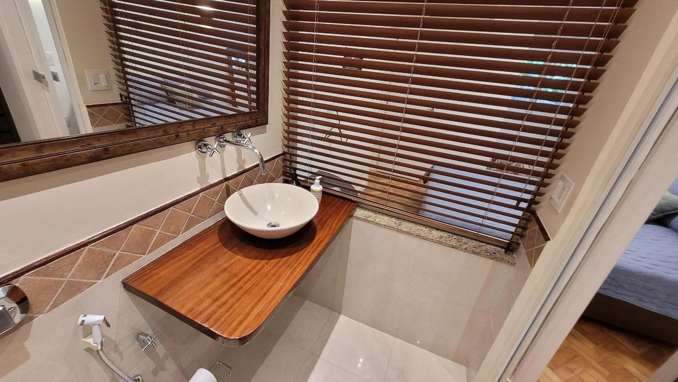 Bathroom in RIO DE JANEIRO - LEBLON BEACH