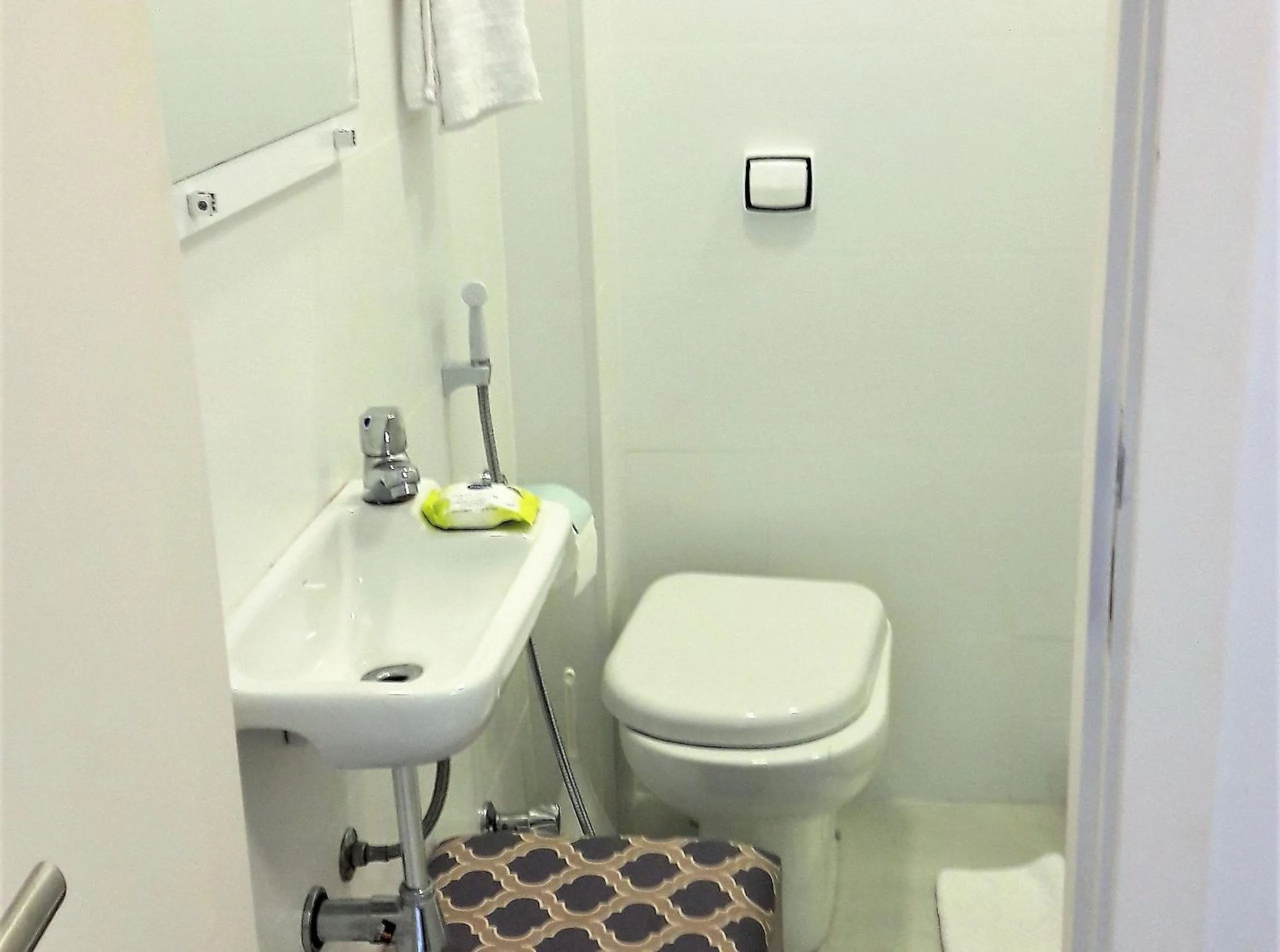 Toilet in RIO DE JANEIRO - LEBLON BEACH