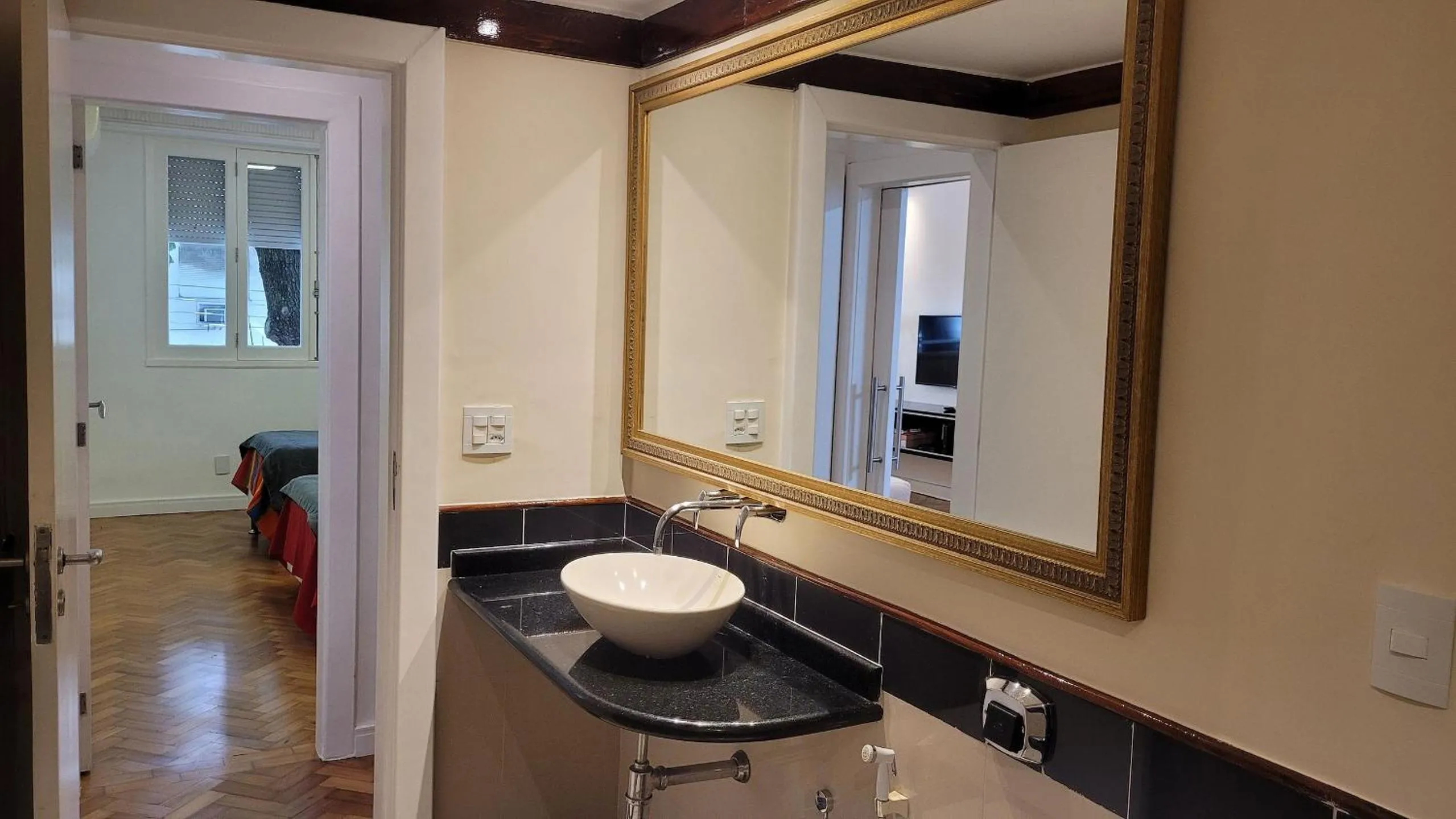 Bathroom in RIO DE JANEIRO - LEBLON BEACH