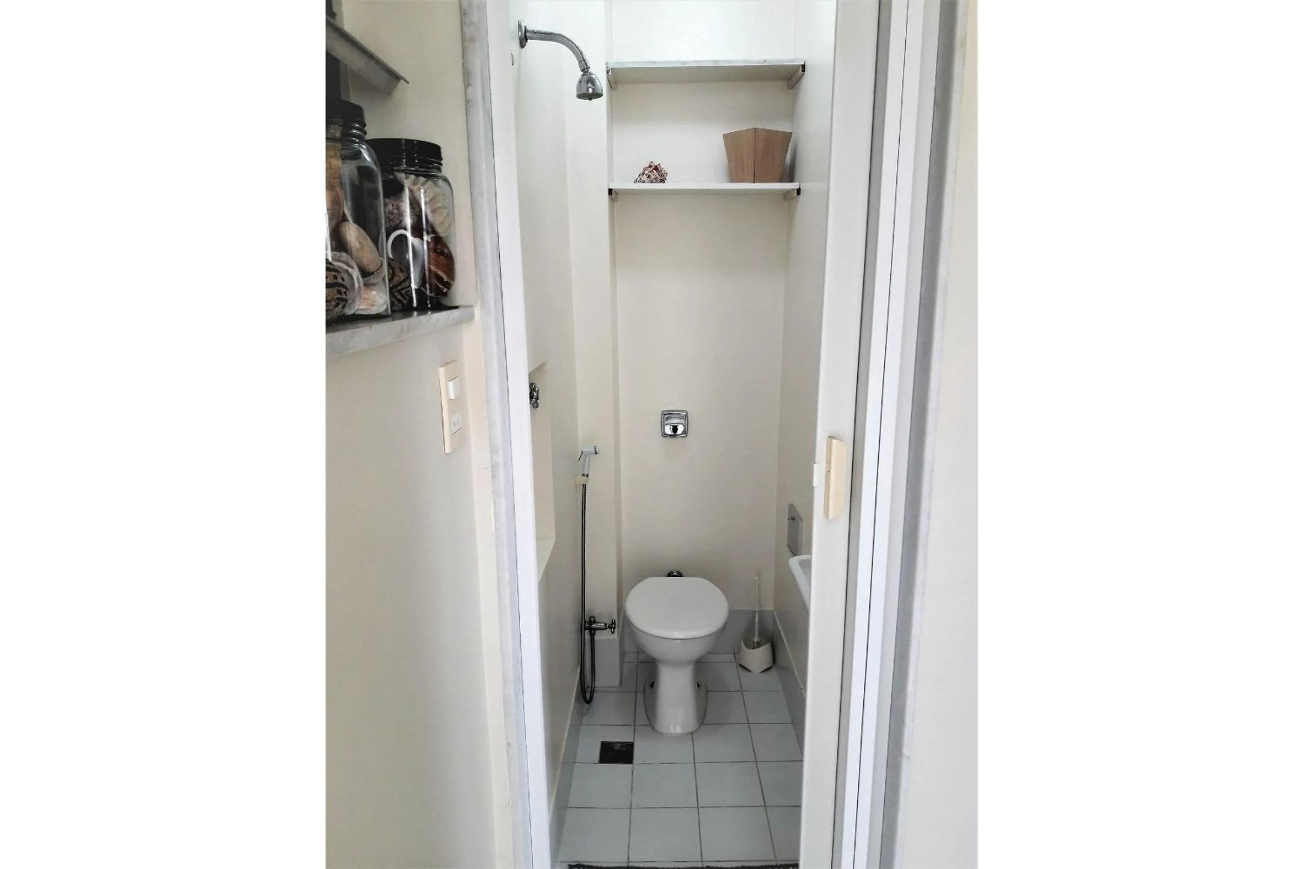 Bathroom in RIO DE JANEIRO - LEBLON BEACH