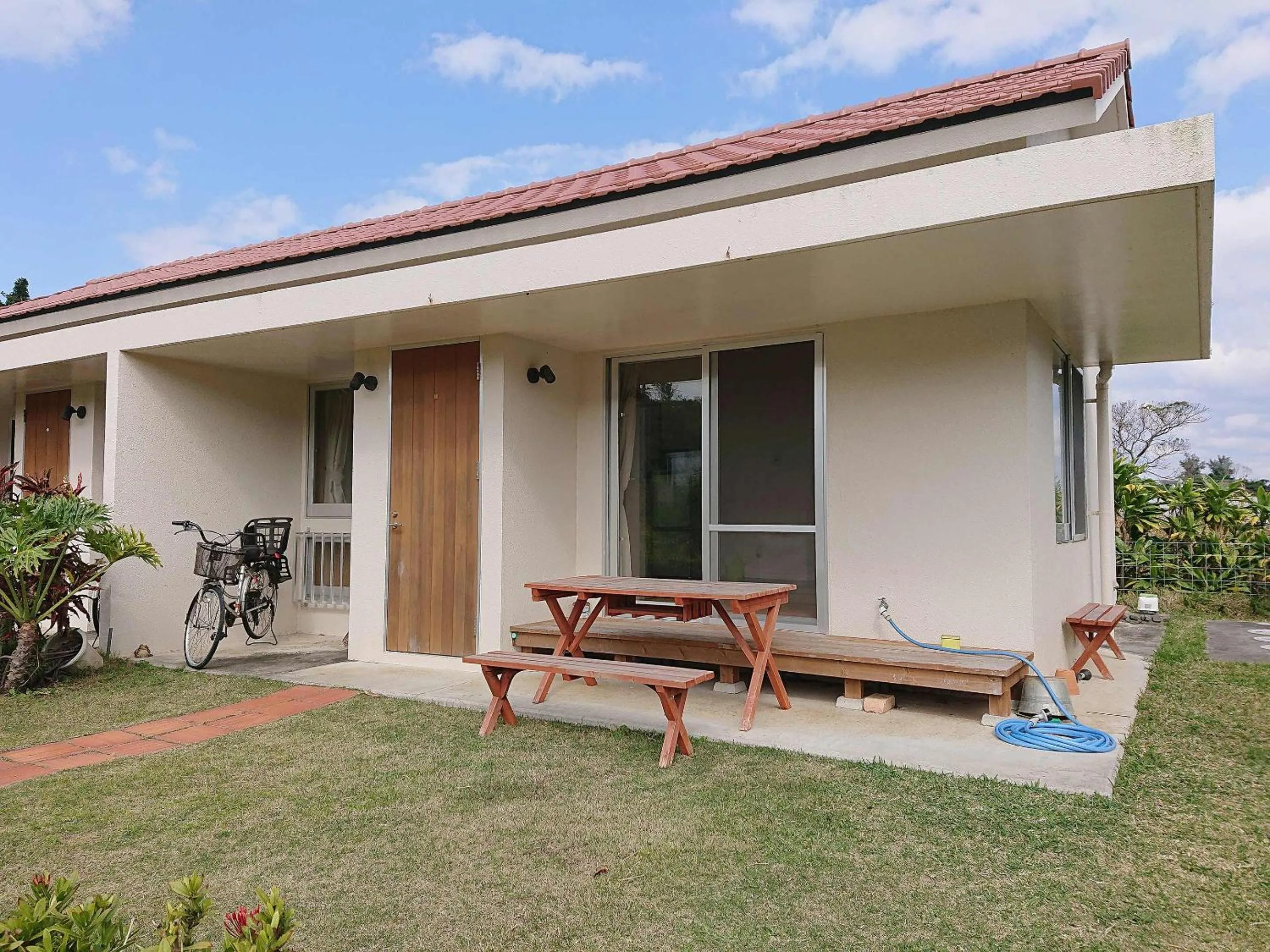 Property building in Kaeruya