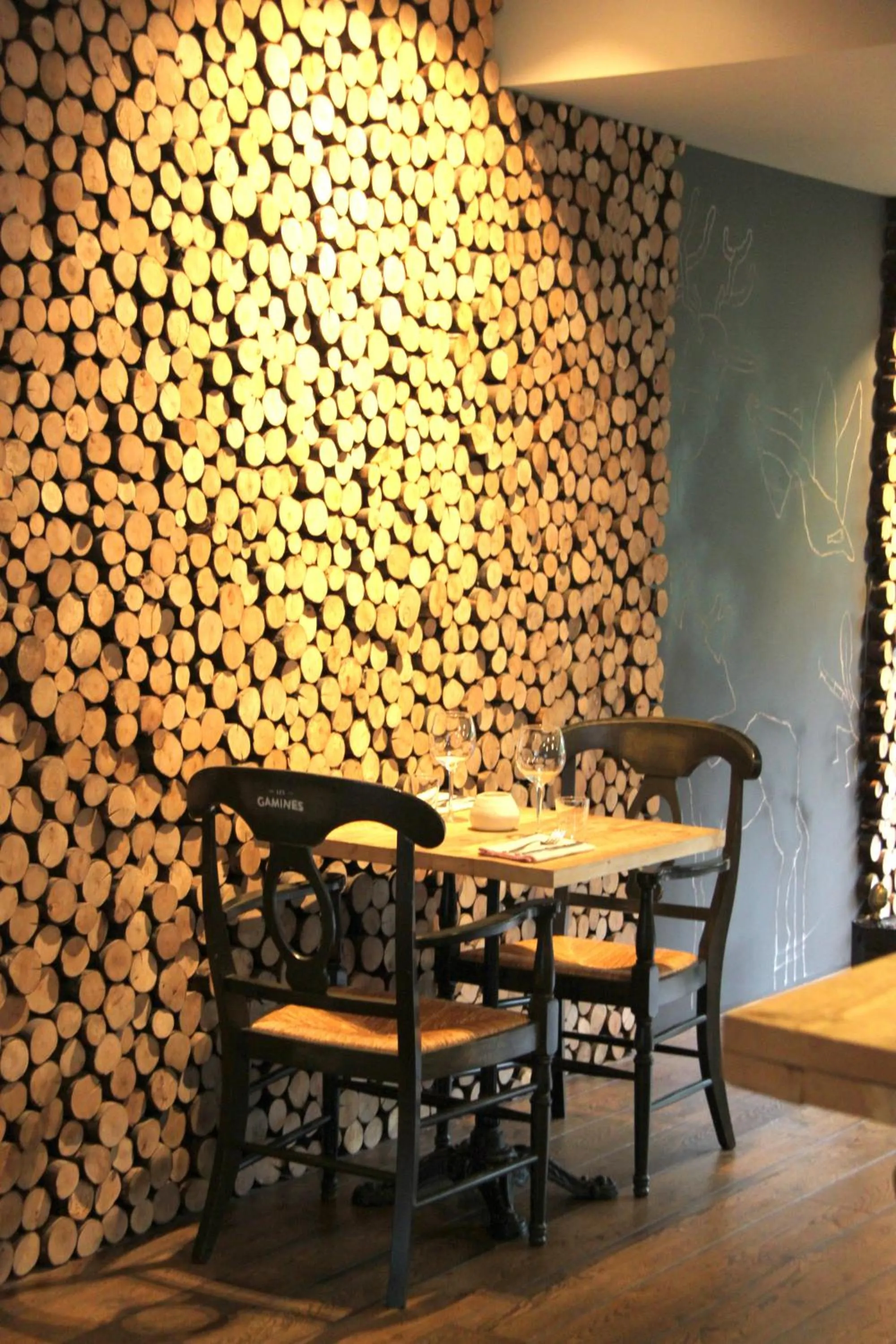 Restaurant/places to eat in Hôtel Val de Poix- Logis Hôtel Restaurant