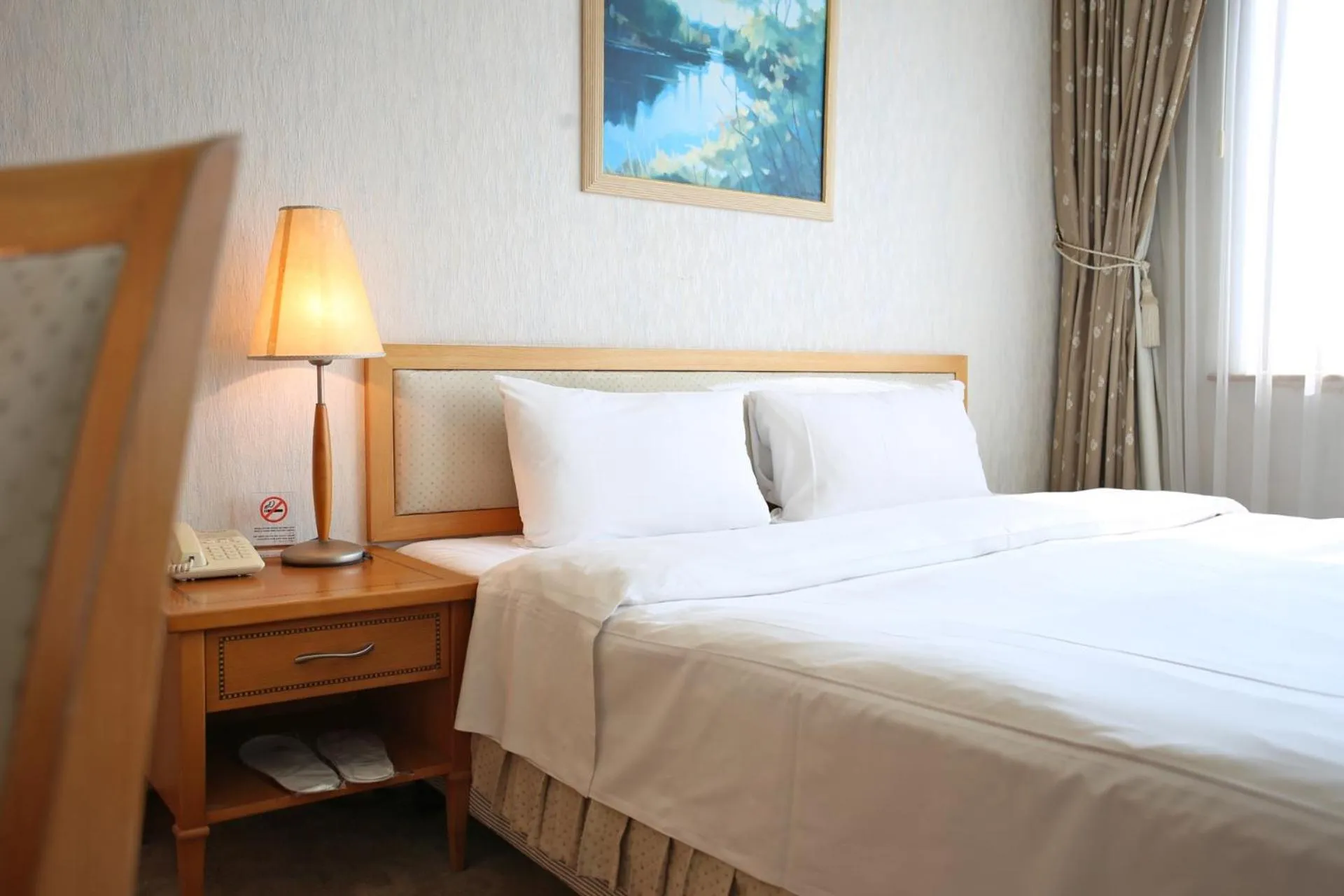 Bed in The Koos Hotel