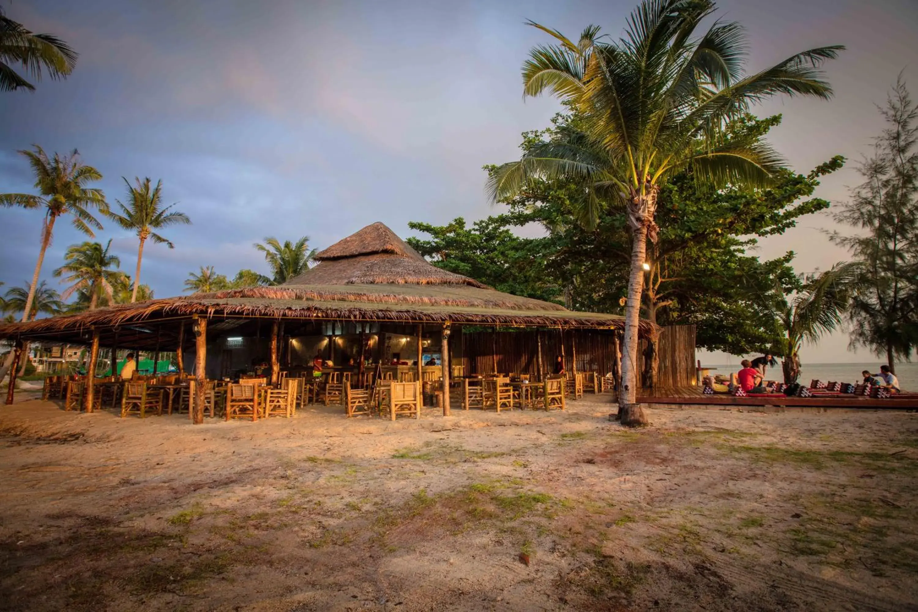 Restaurant/places to eat in The Pier Restaurant/places to eat in The Pier