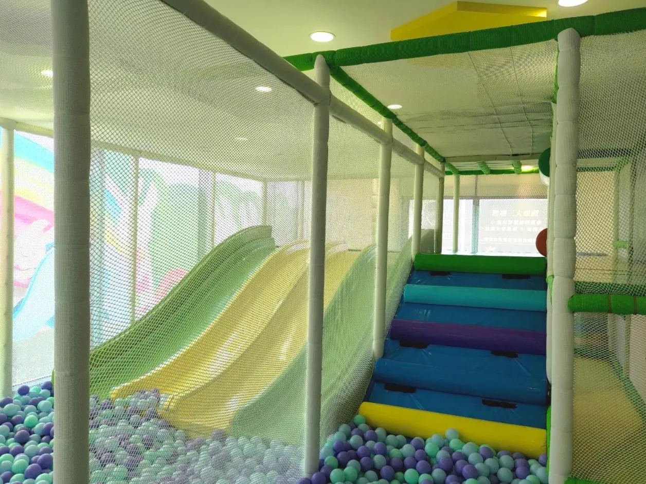 Children play ground in Walden Hotel