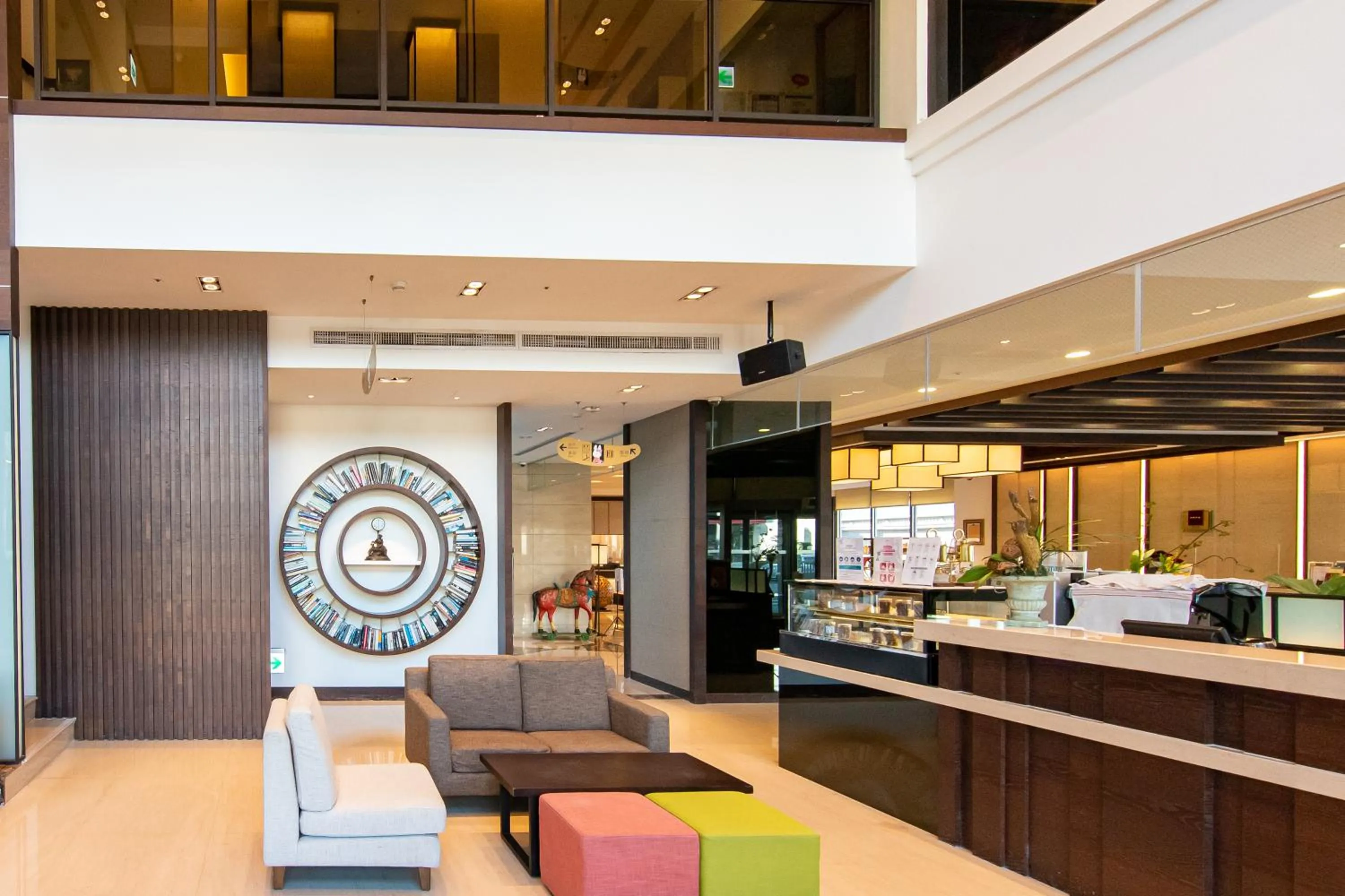 Coffee/tea facilities in Walden Hotel