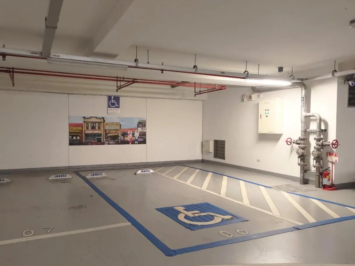 Parking in Walden Hotel