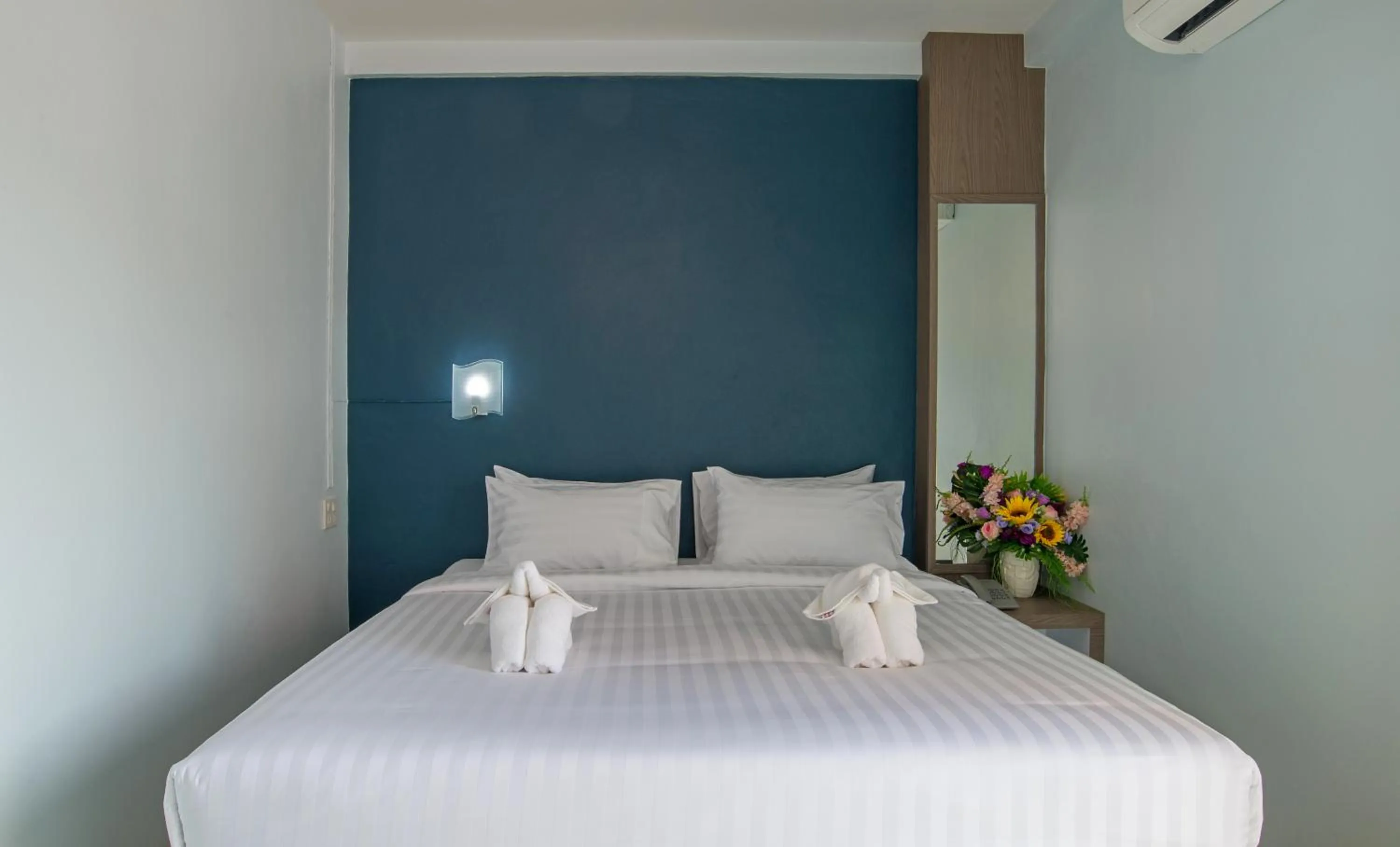 Bed in Lada Krabi Express