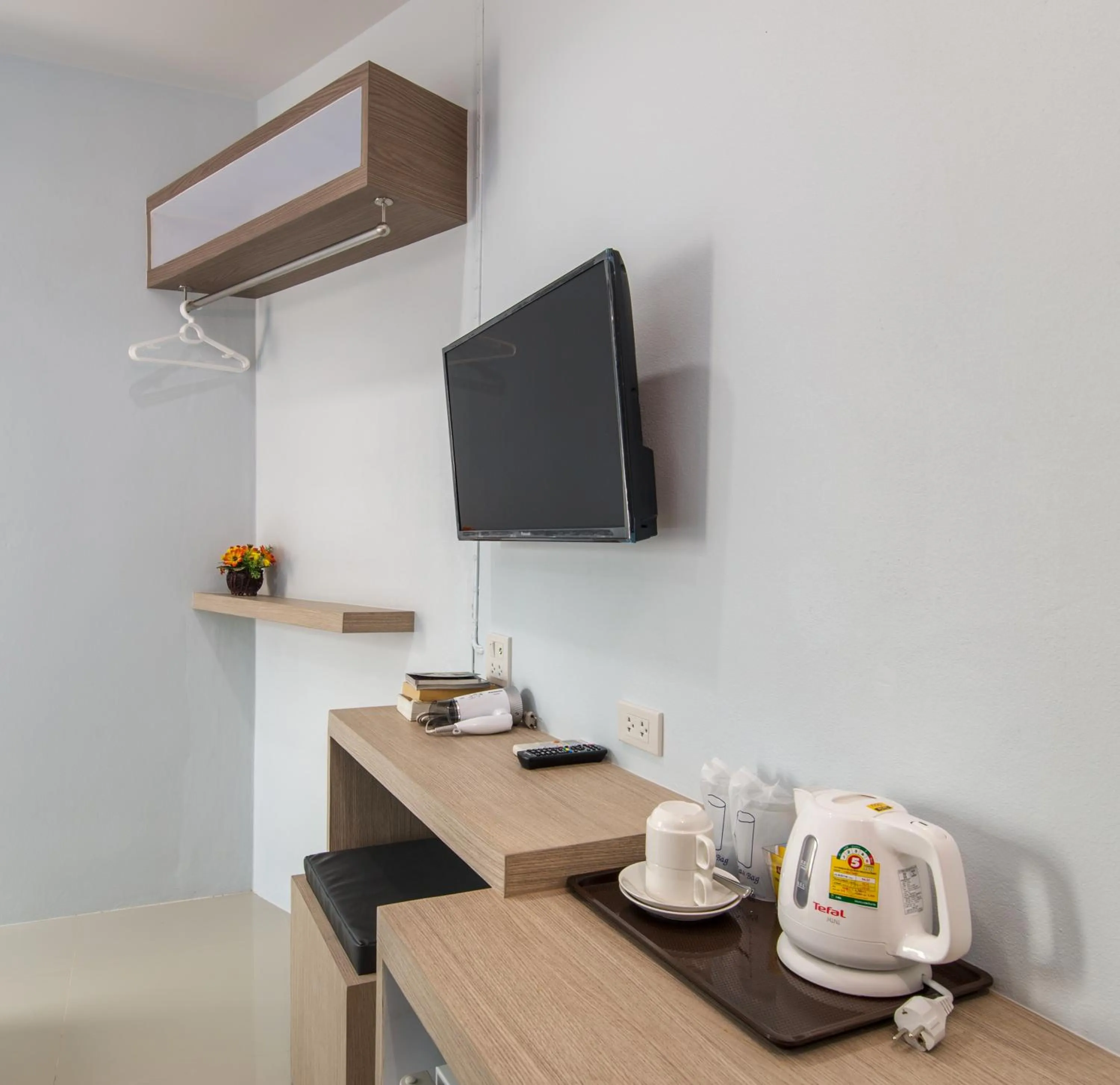 TV and multimedia in Lada Krabi Express