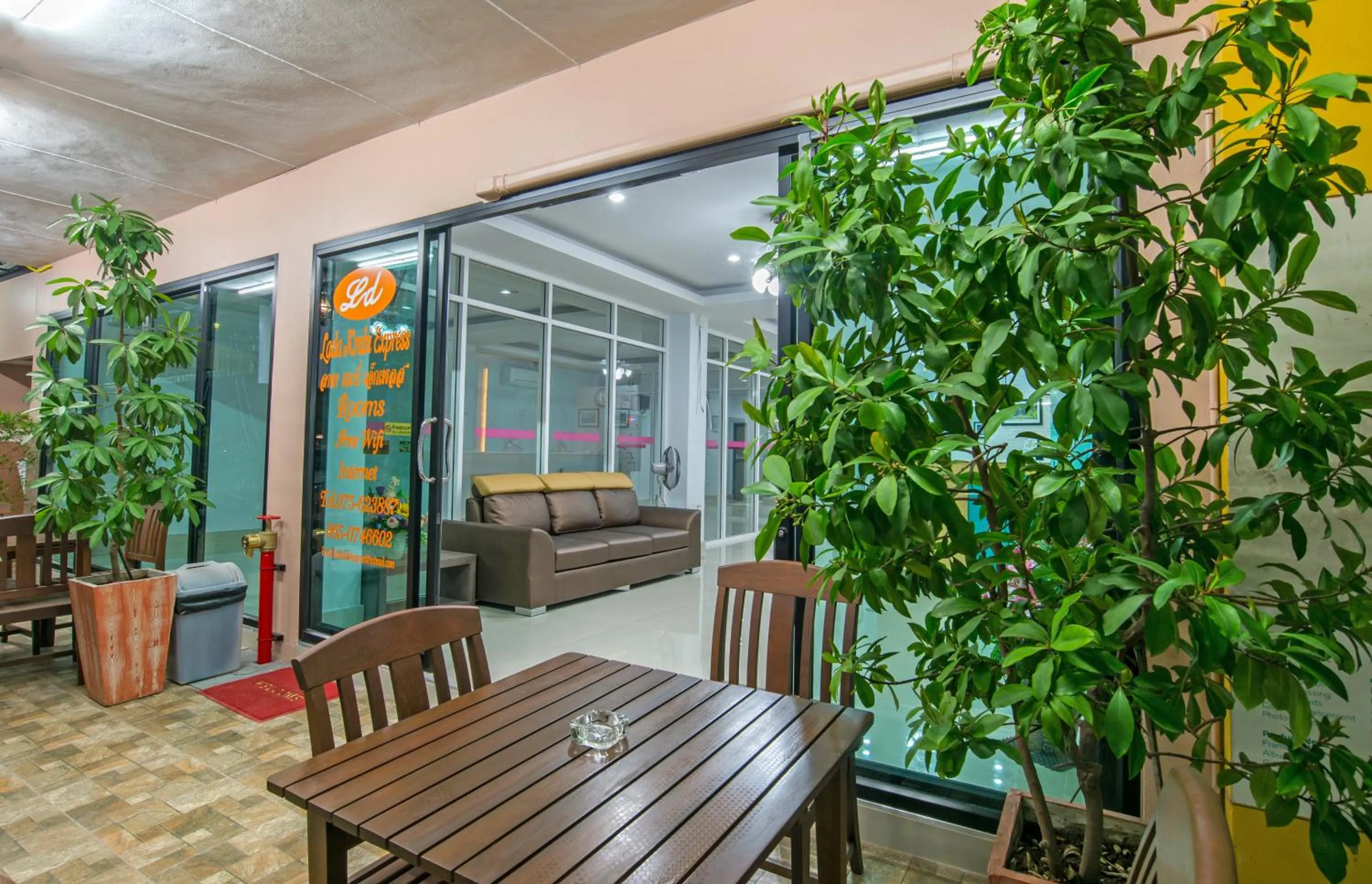 Facade/entrance in Lada Krabi Express