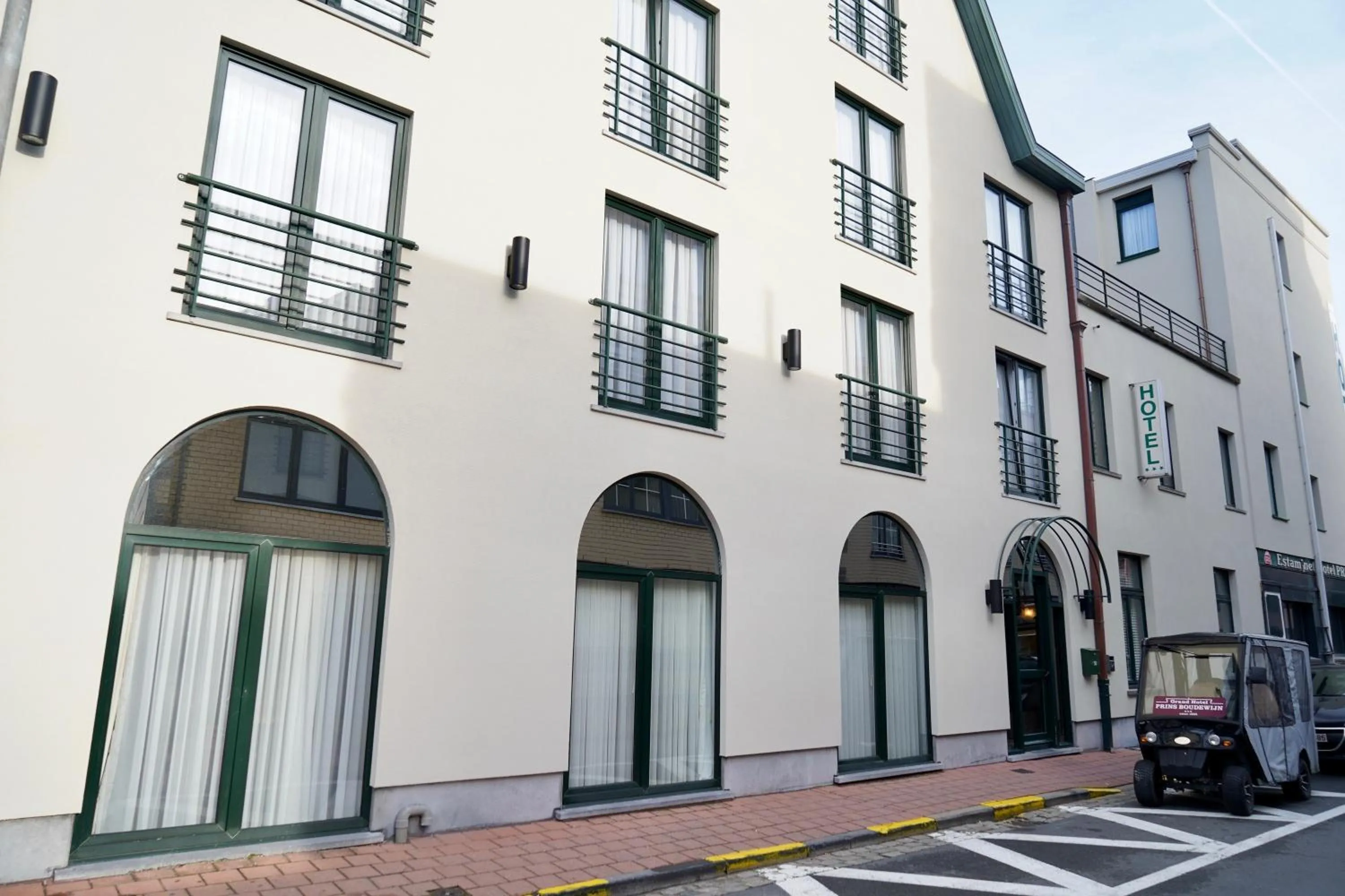 Property building in Hotel Prins Boudewijn