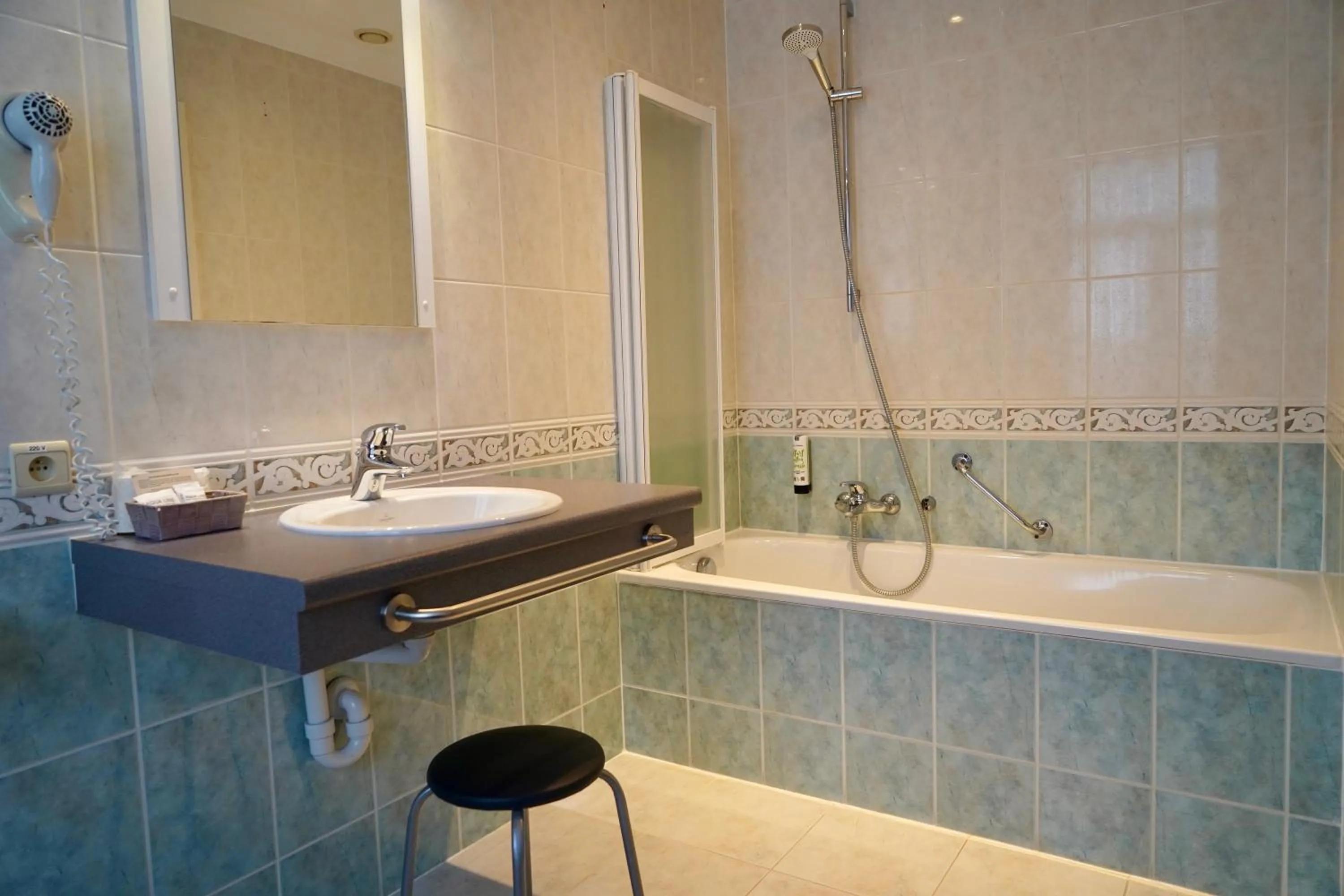 Bathroom in Hotel Prins Boudewijn