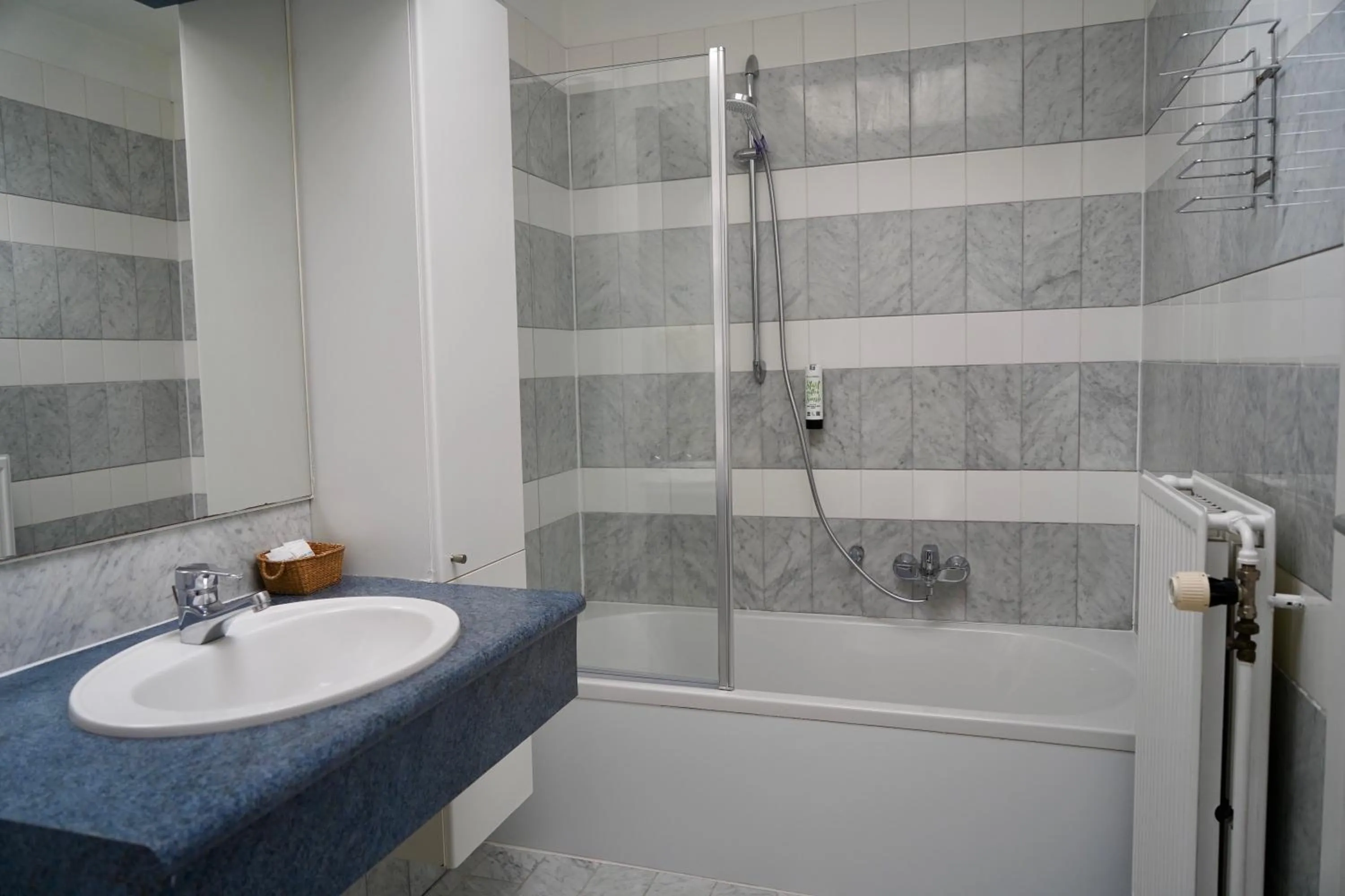 Bathroom in Hotel Prins Boudewijn