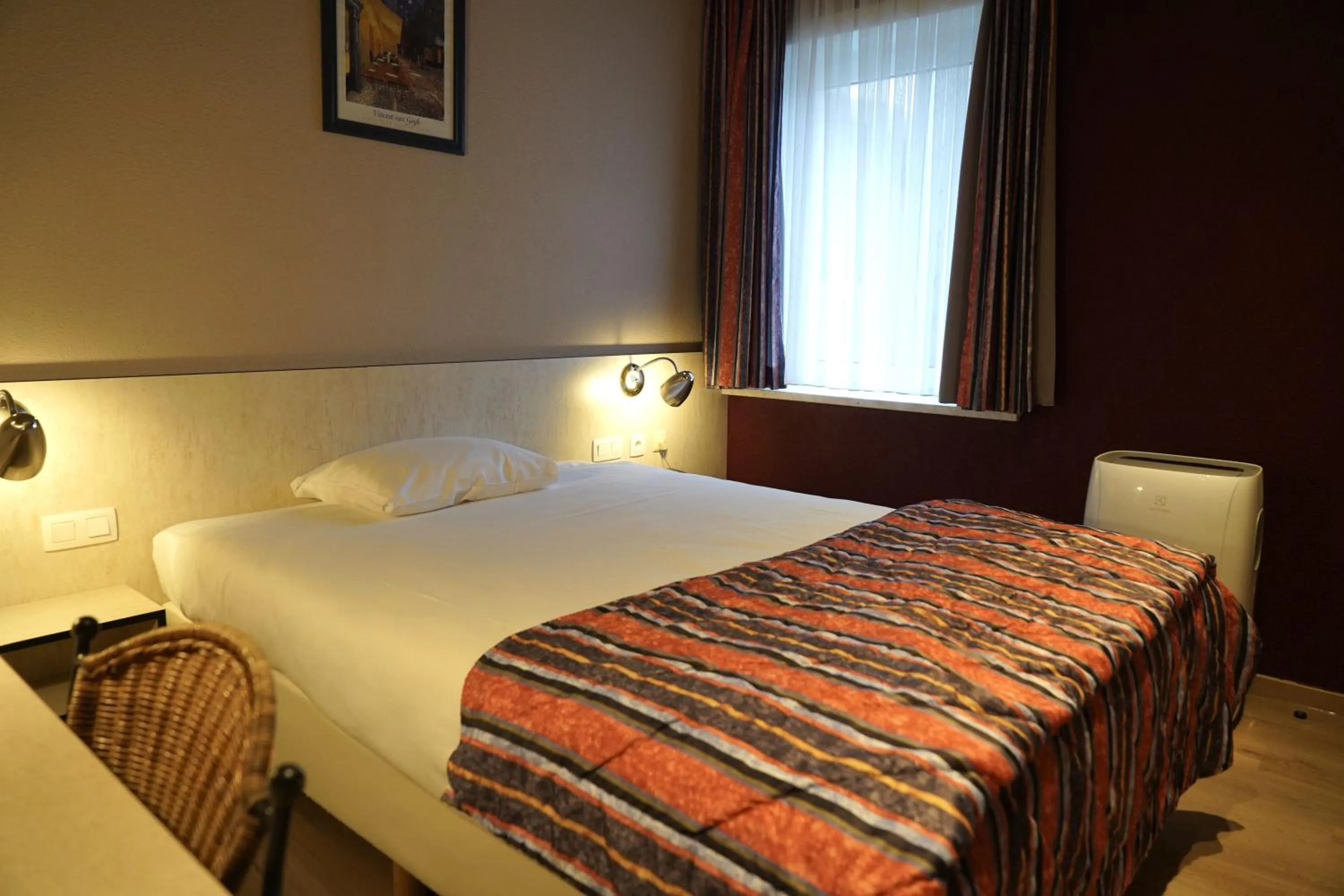 Bedroom, Bed in Hotel Prins Boudewijn