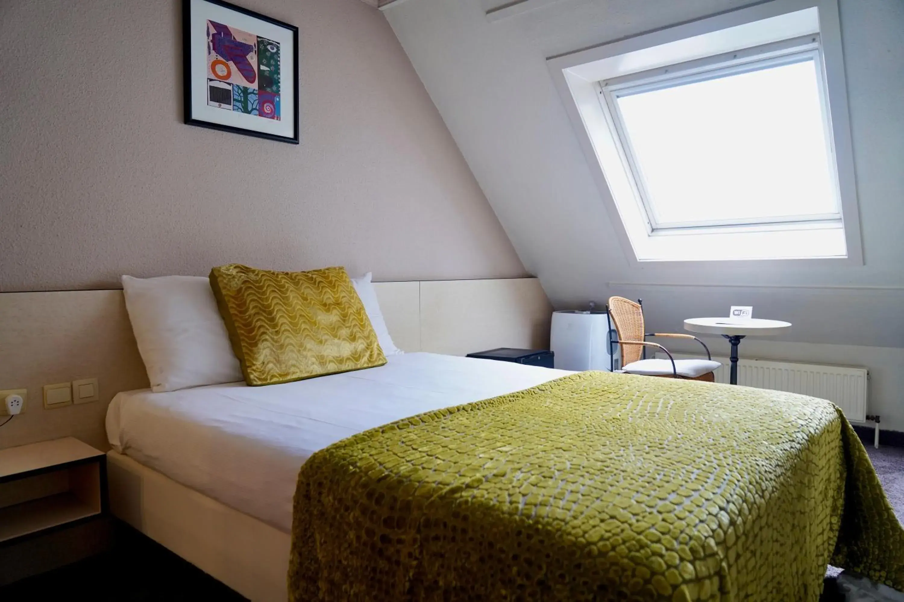 Single Room in Hotel Prins Boudewijn Single Room in Hotel Prins Boudewijn