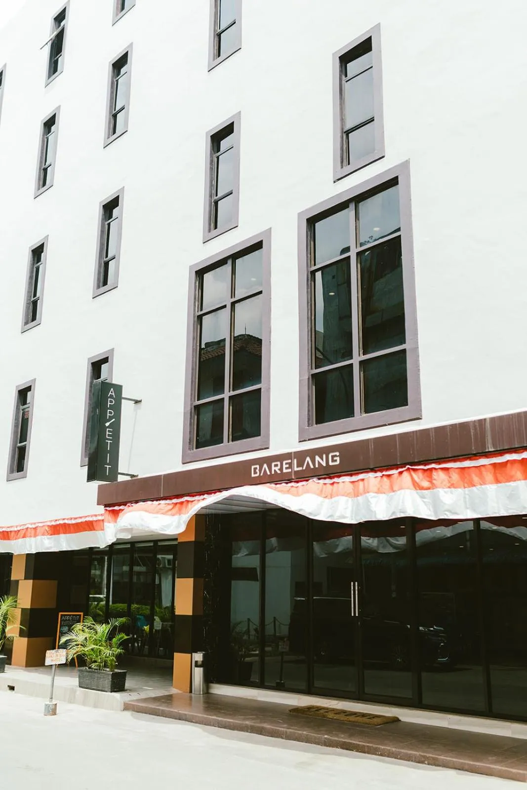 Property building in Barelang Hotel Nagoya Batam