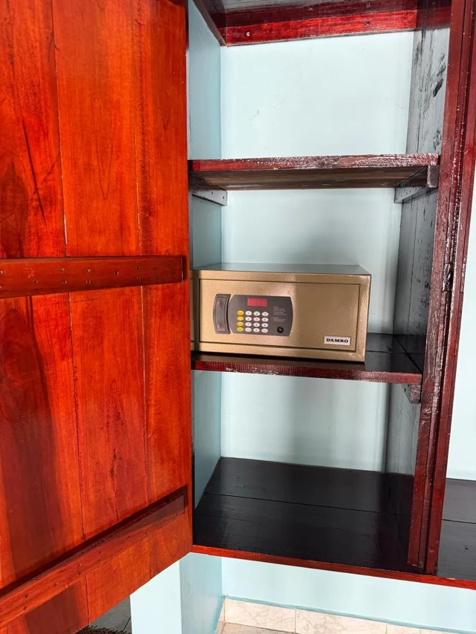 safe in Samaru Beach House