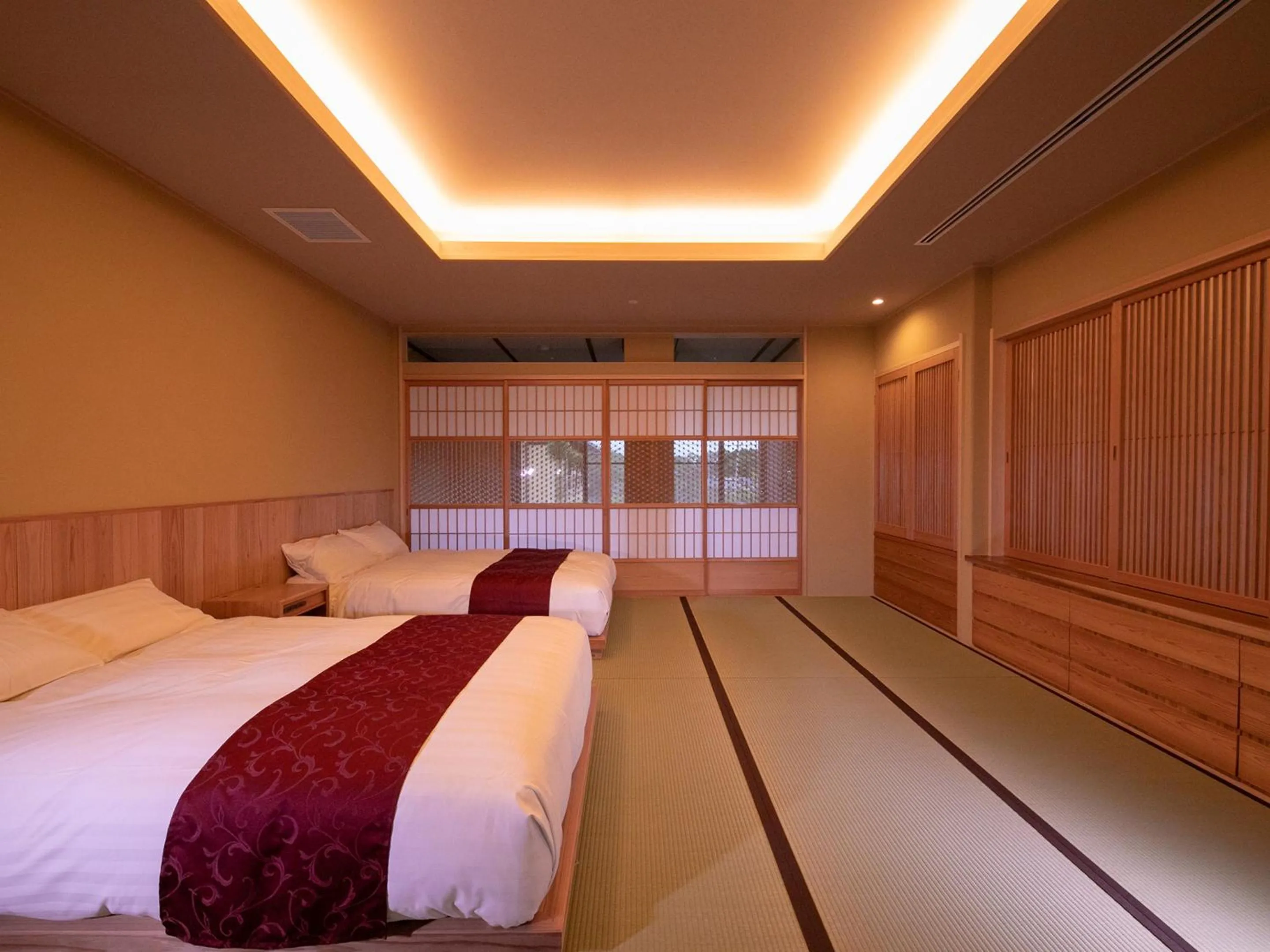 Photo of the whole room, Bed in Ryotei Jyusouya