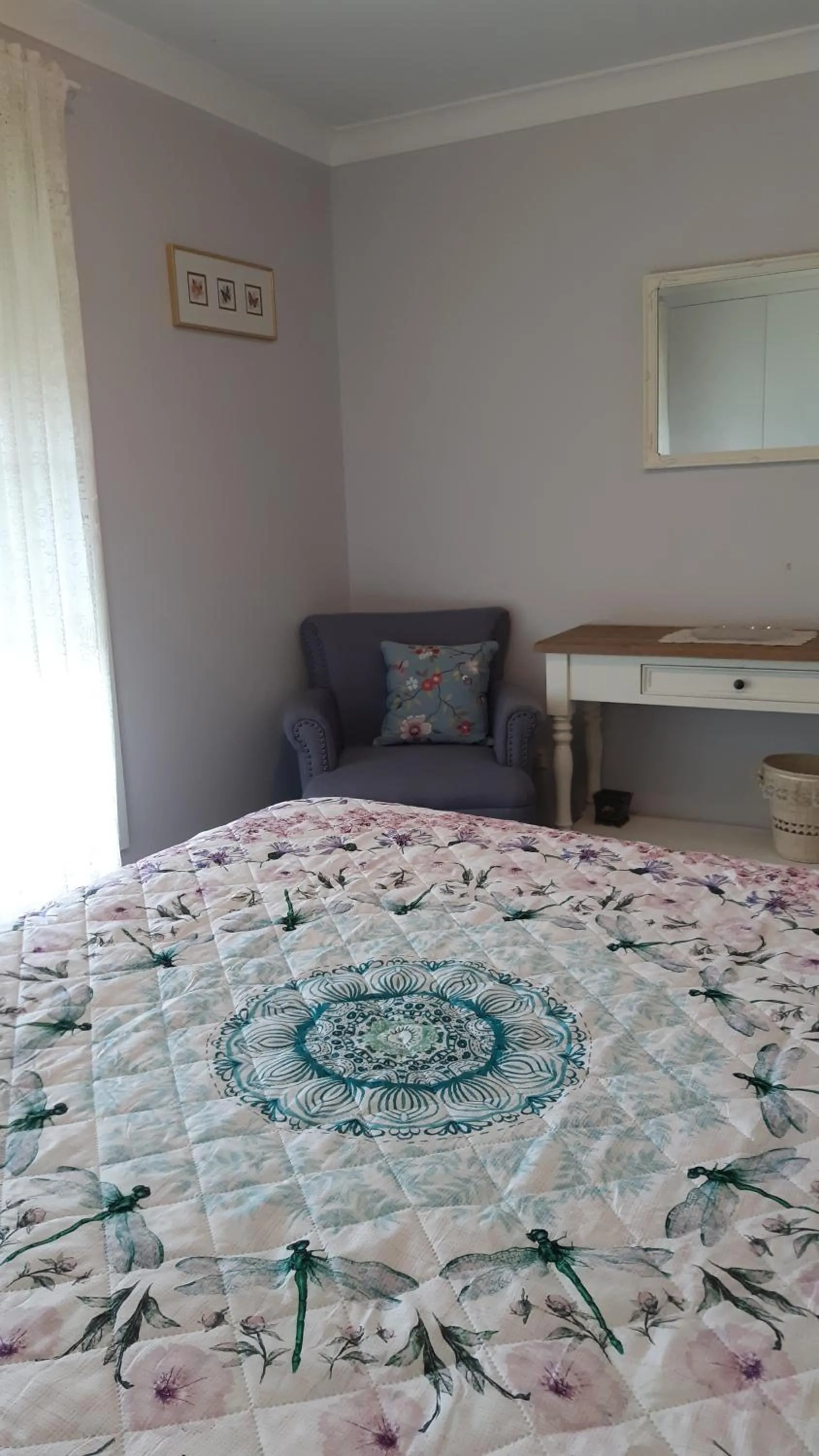 Bed in Butterfly Cottage