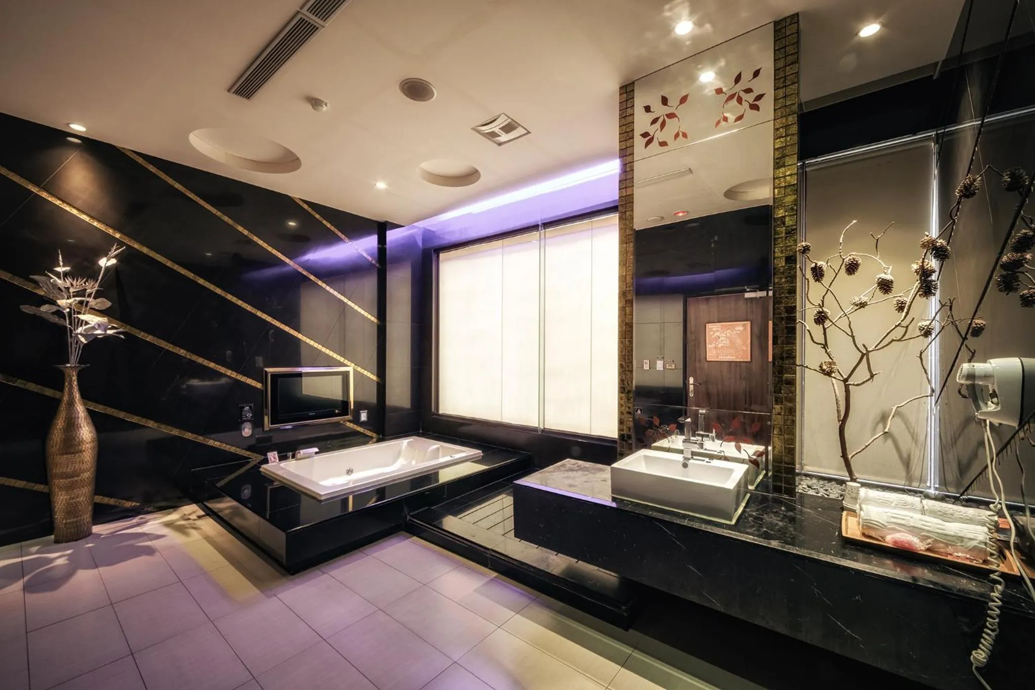 Bathroom in Bali Motel - Zhongli