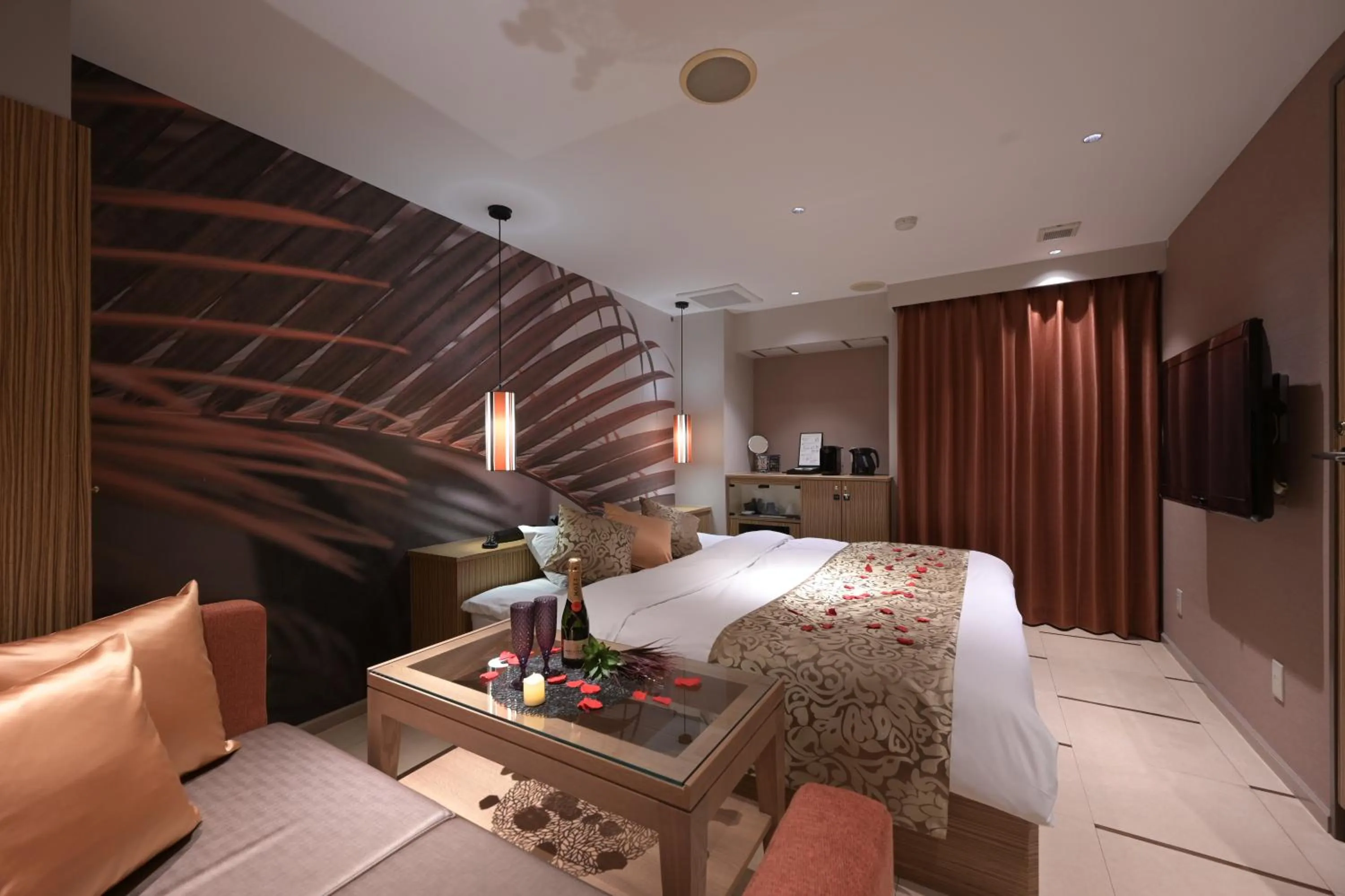 Photo of the whole room, Bed in BAMBOO GARDEN Shinyokohama only Adult