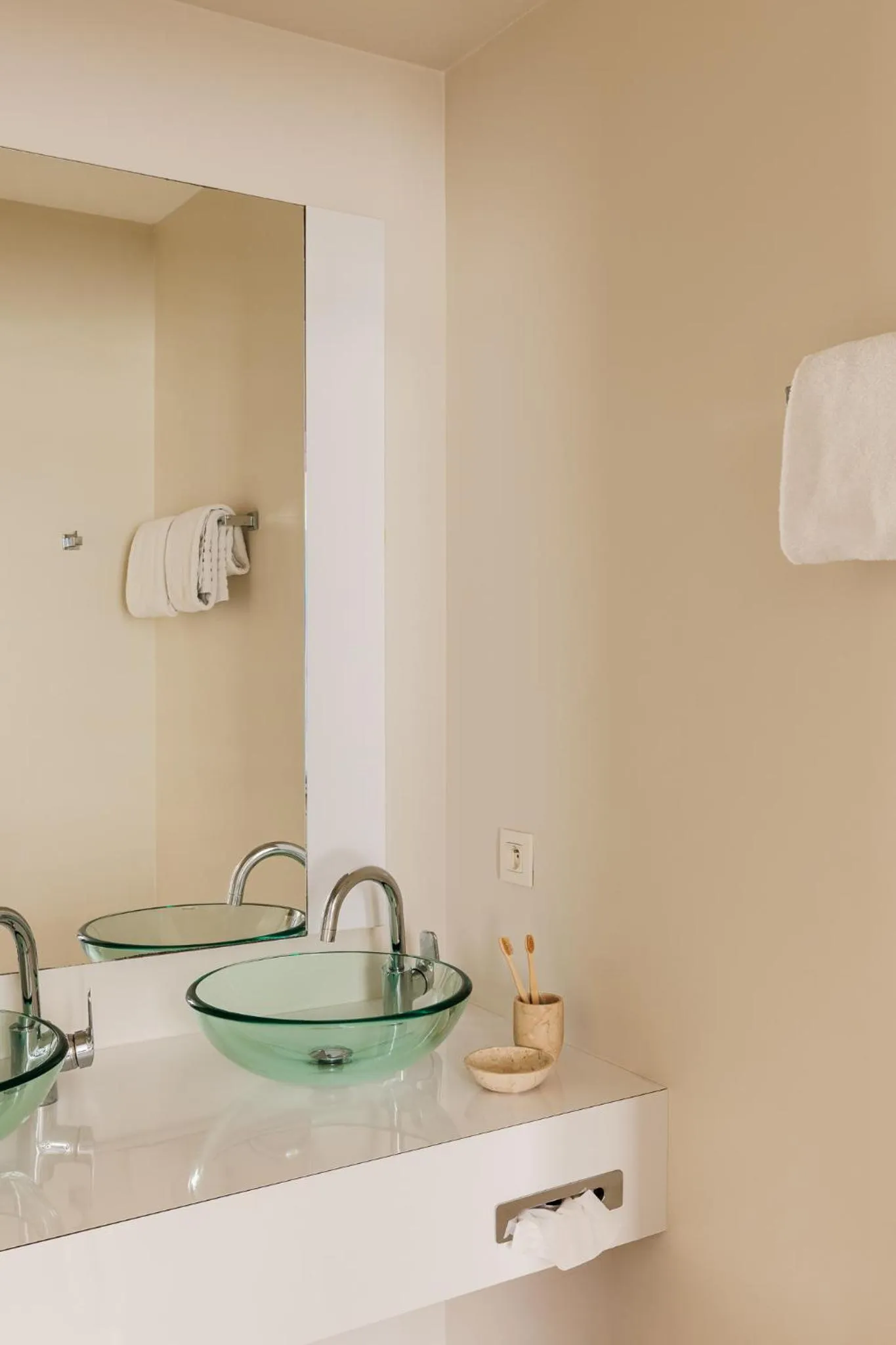 Bathroom in Hotel Saint Sauveur by WP Hotels