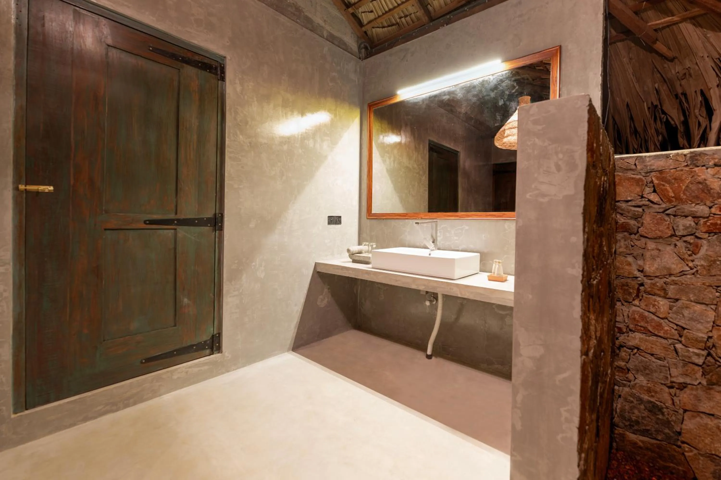 Toilet in Yakaduru - Yala