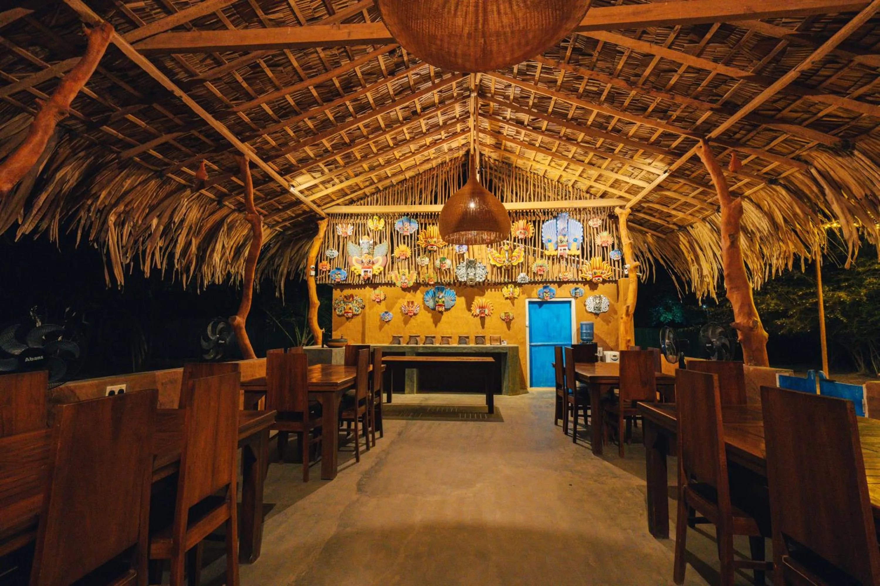 Restaurant/places to eat in Yakaduru - Yala