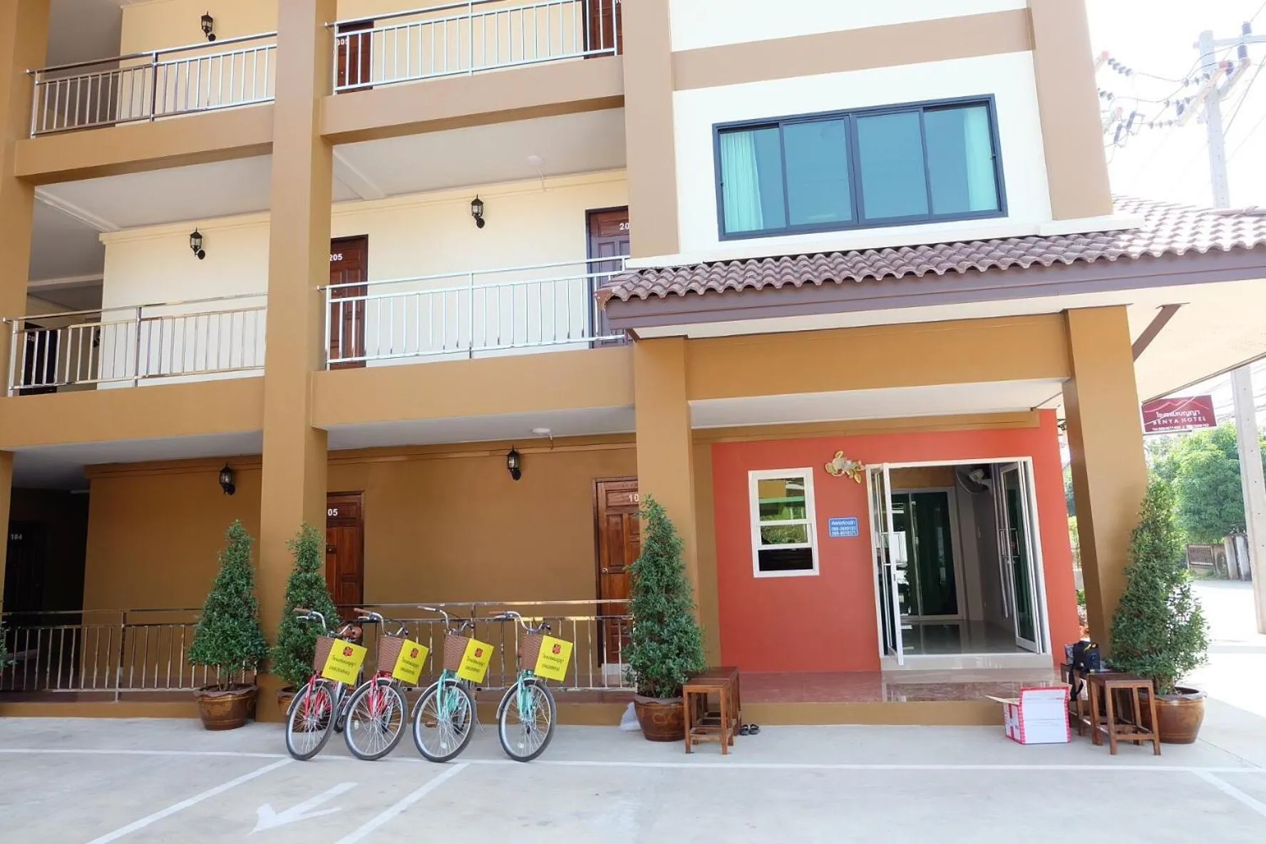 Property building in Benya Hotel โรงแรมเบญญา