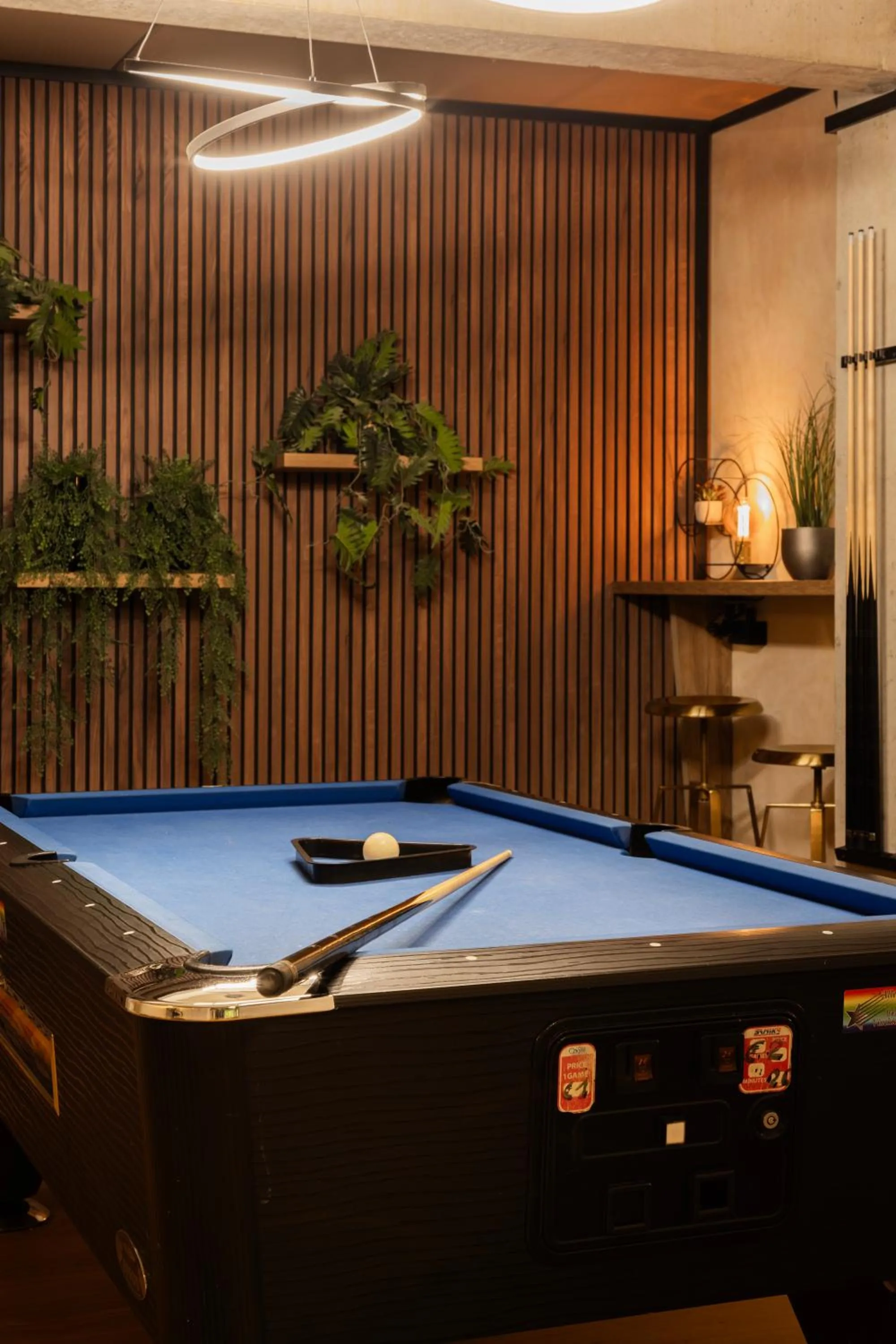 Billiard in Hotel Beach Palace by CW Hotel Collection