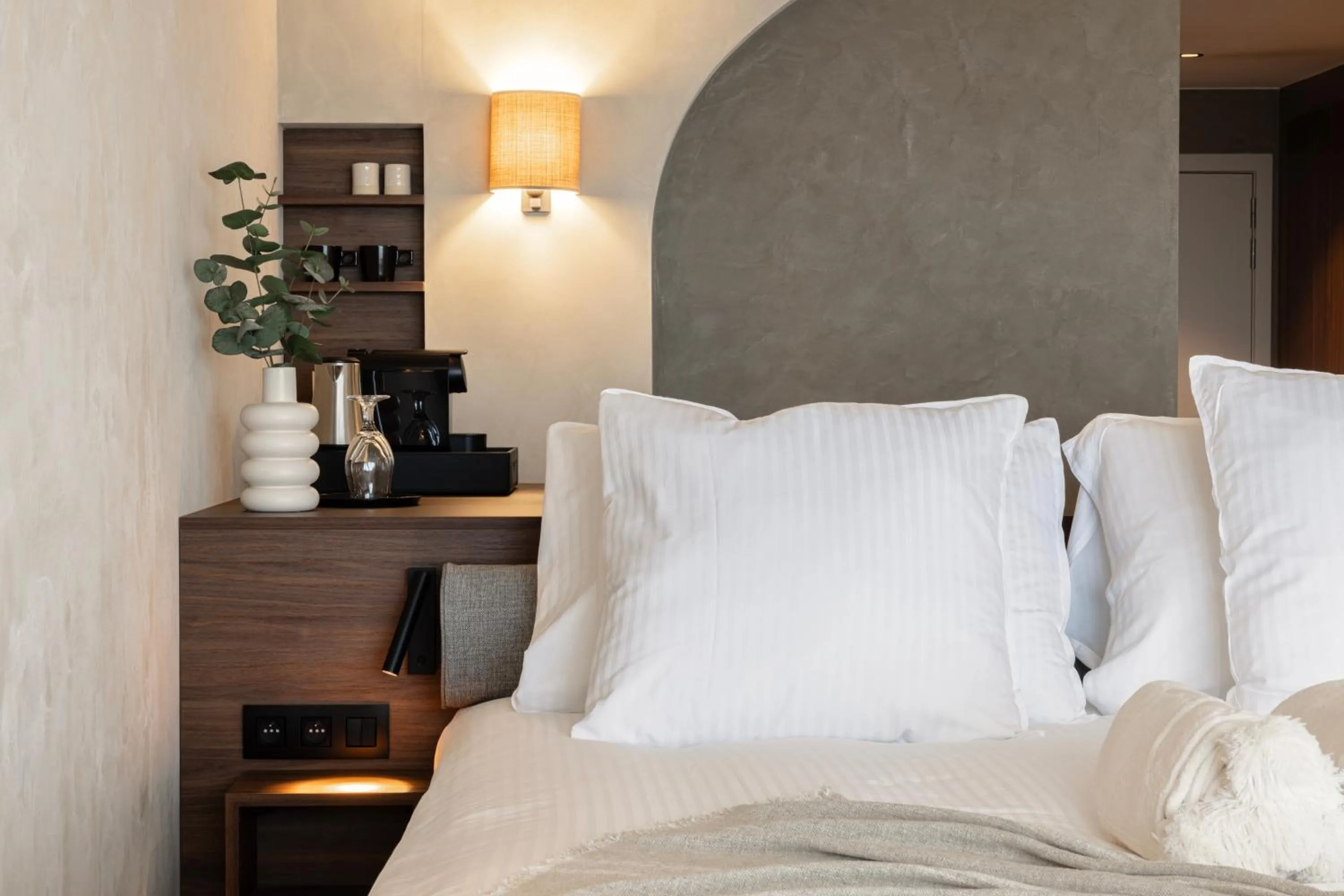 Bed in Hotel Beach Palace by CW Hotel Collection