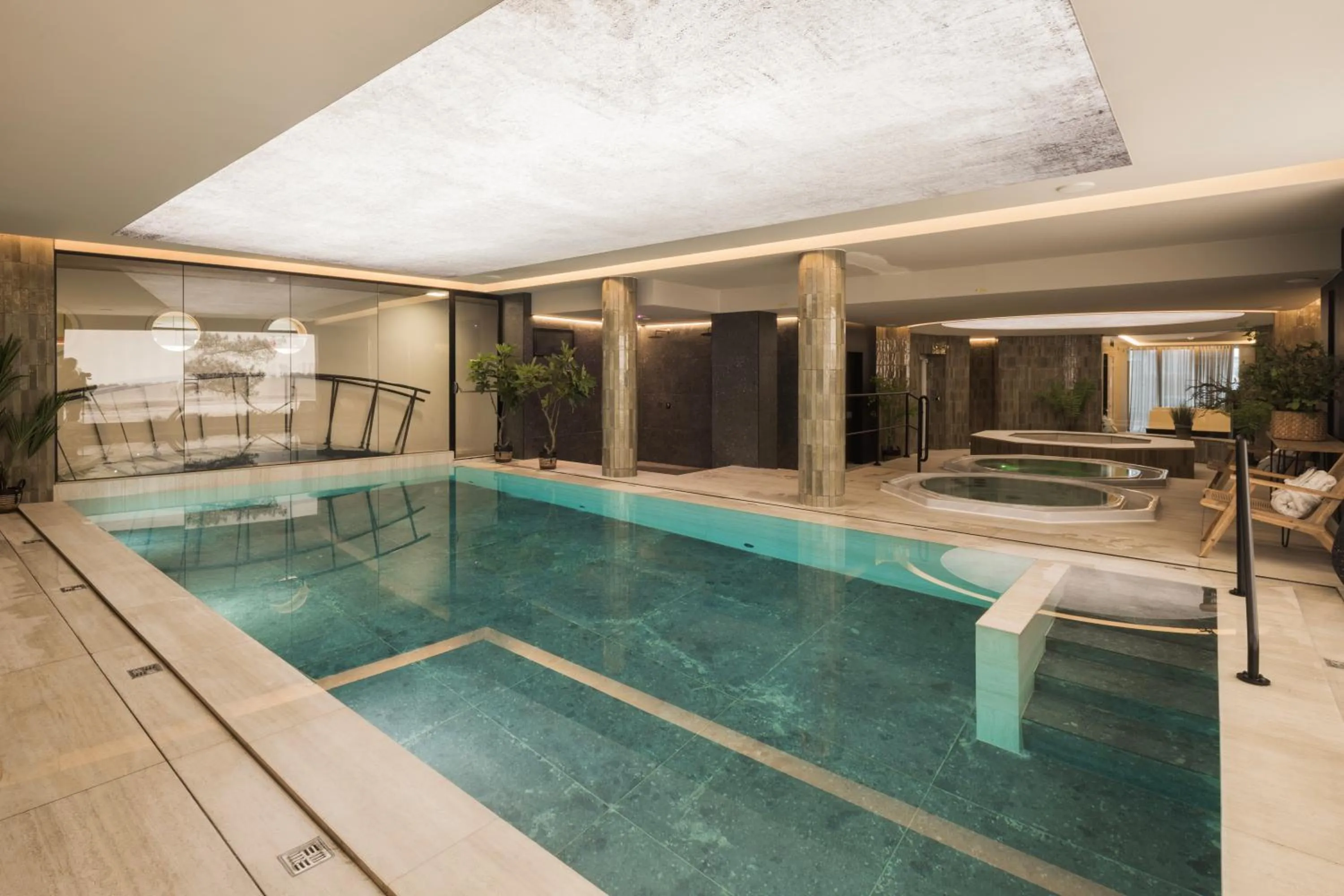Spa and wellness centre/facilities in Hotel Beach Palace by CW Hotel Collection