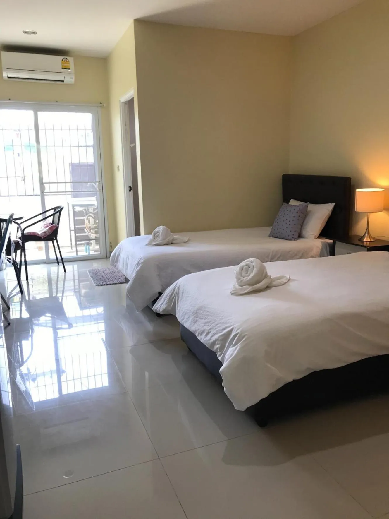 Photo of the whole room, Bed in Connect Apartment