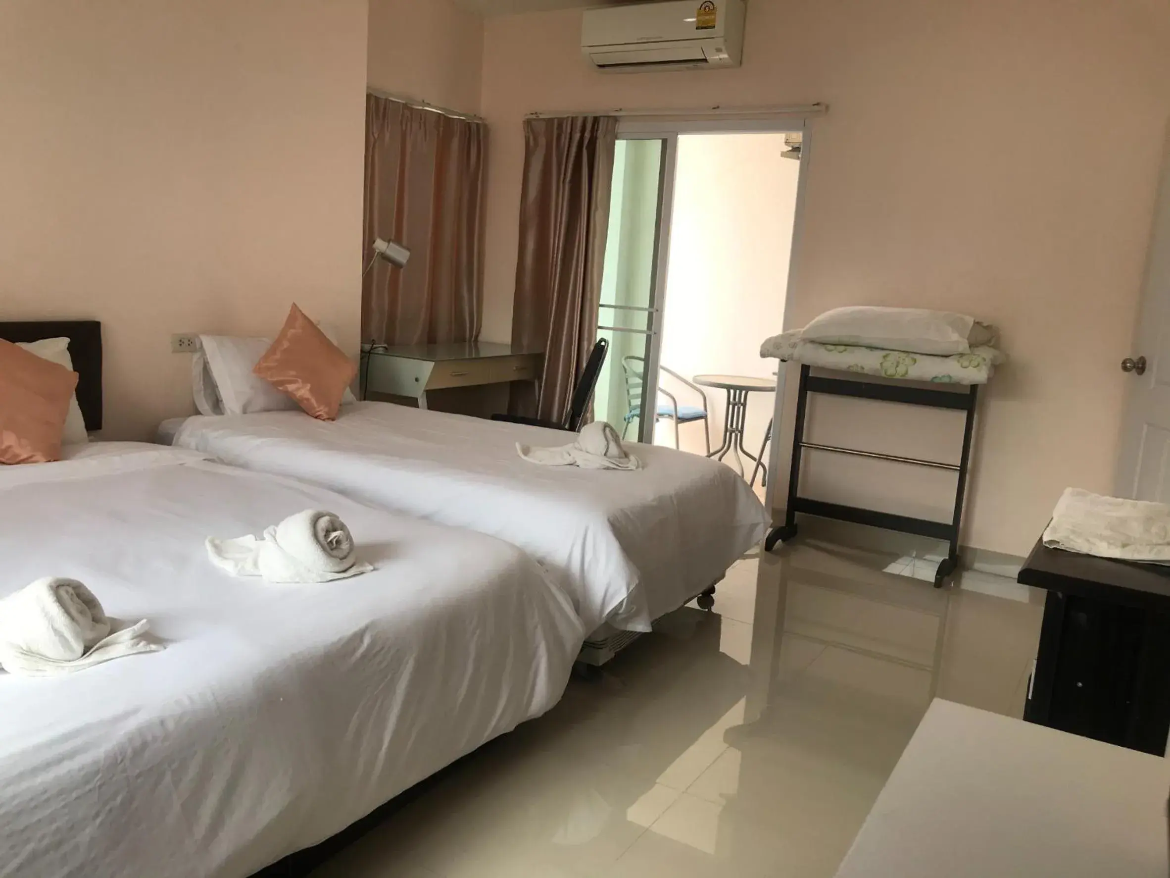 Bedroom, Bed in Connect Apartment Bedroom, Bed in Connect Apartment