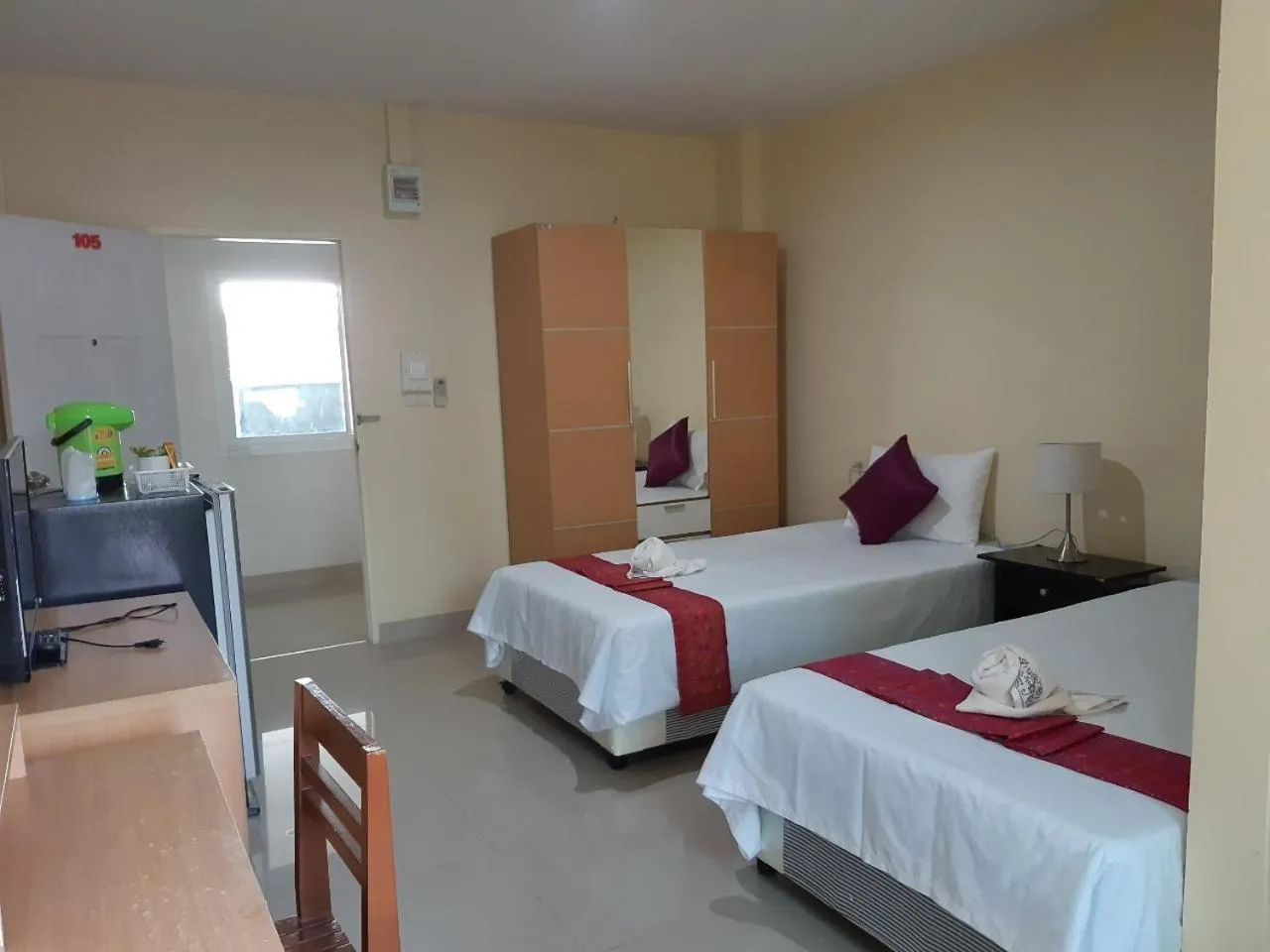 Photo of the whole room, Bed in Connect Apartment