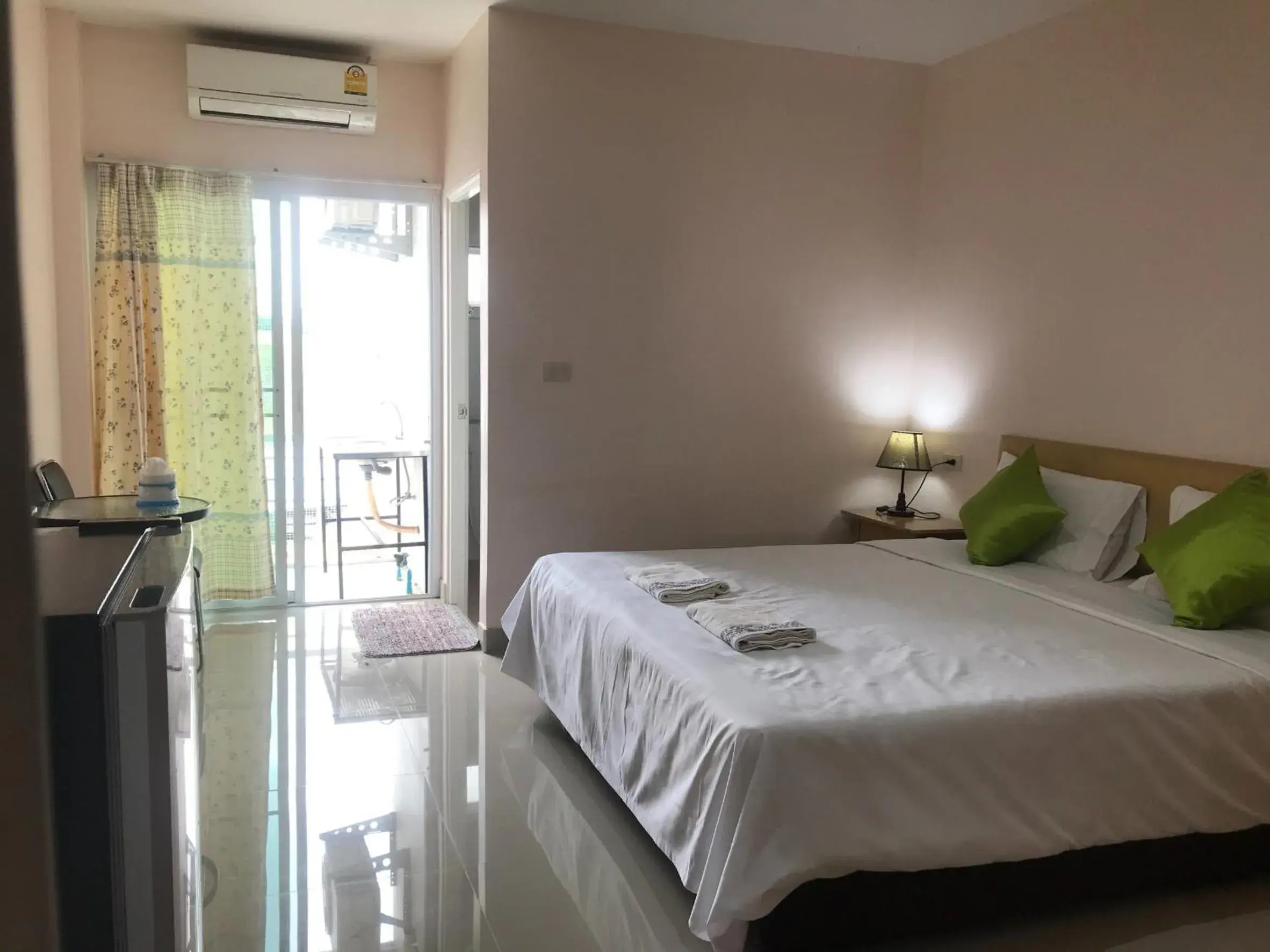 Photo of the whole room, Bed in Connect Apartment Photo of the whole room, Bed in Connect Apartment